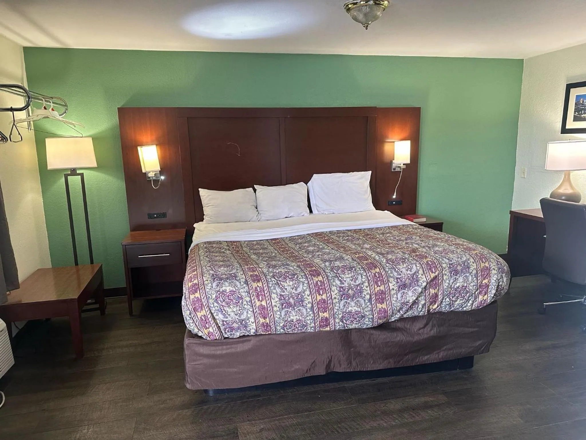 Bedroom, Bed in Hillcrest Motel by Oyo Aurora near Lawrenceburg