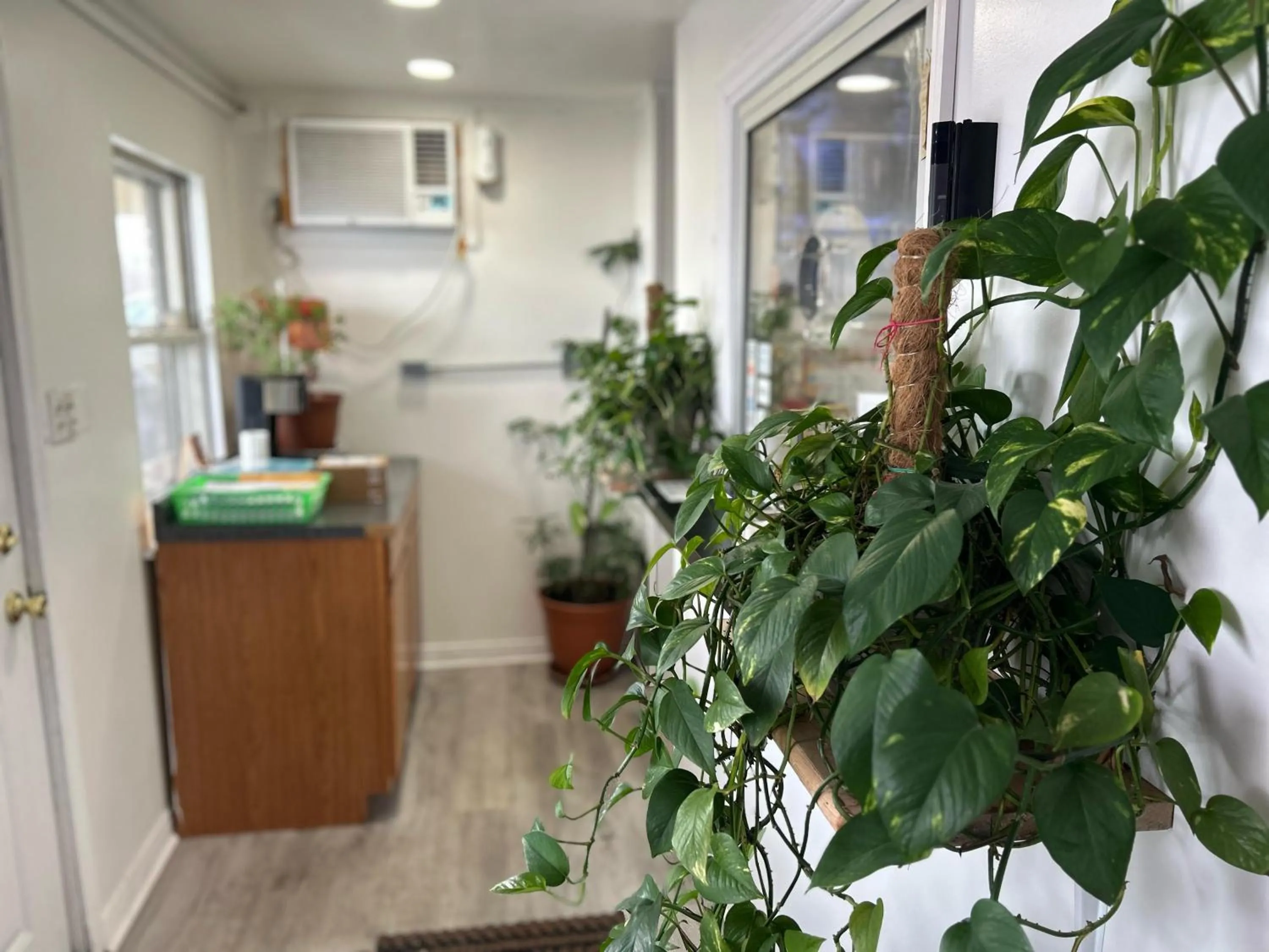 Lobby or reception in Hillcrest Motel by Oyo Aurora near Lawrenceburg