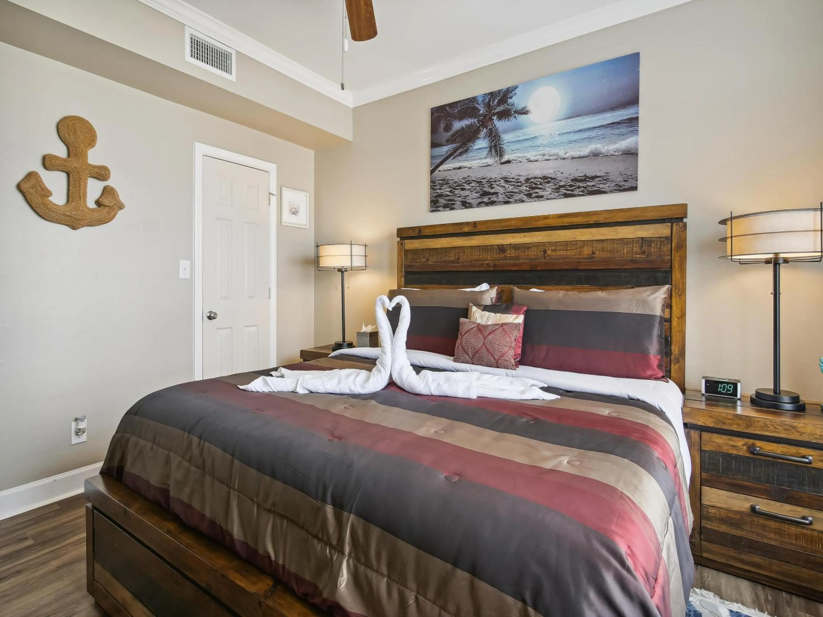 Property building, Bed in Dawn 223- Buena Vista