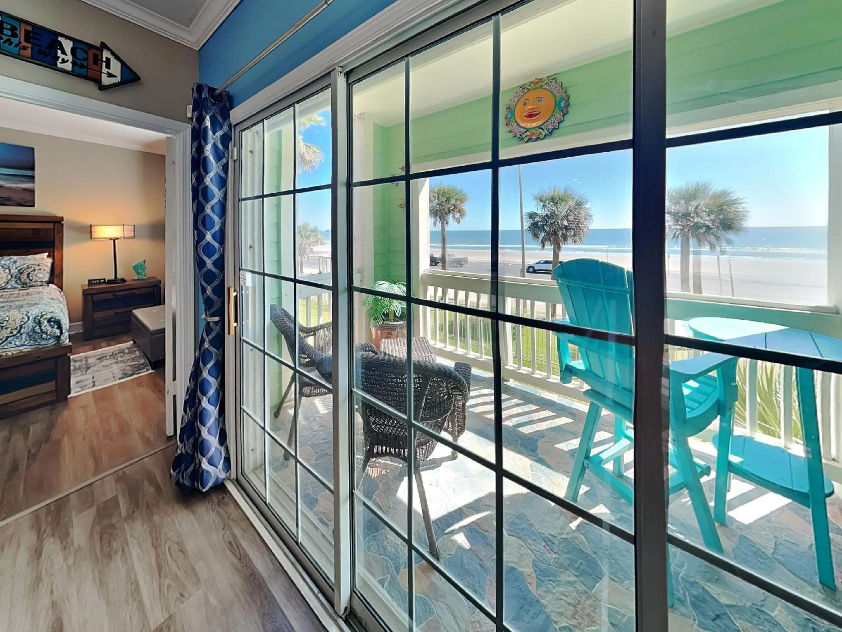 Property building in Dawn 223- Buena Vista