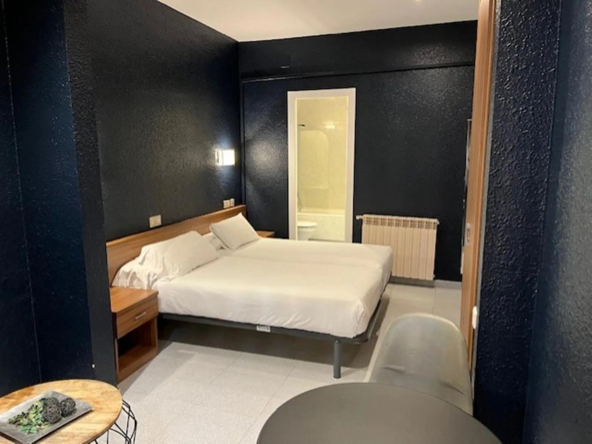 Photo of the whole room, Bed in Hotel Aneto