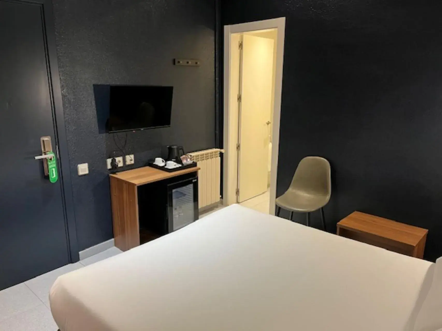 Photo of the whole room, Bed in Hotel Aneto Photo of the whole room, Bed in Hotel Aneto