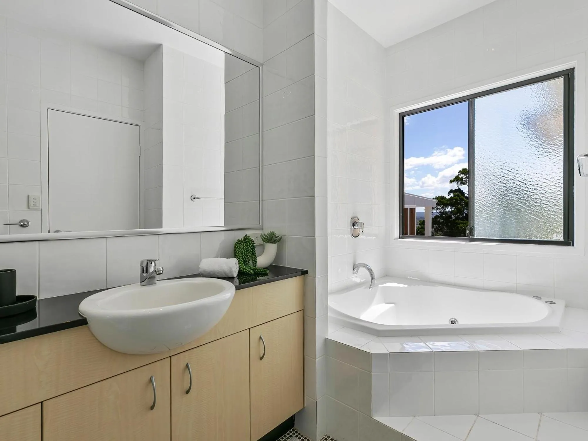 Bathroom in Noosa Dreaming