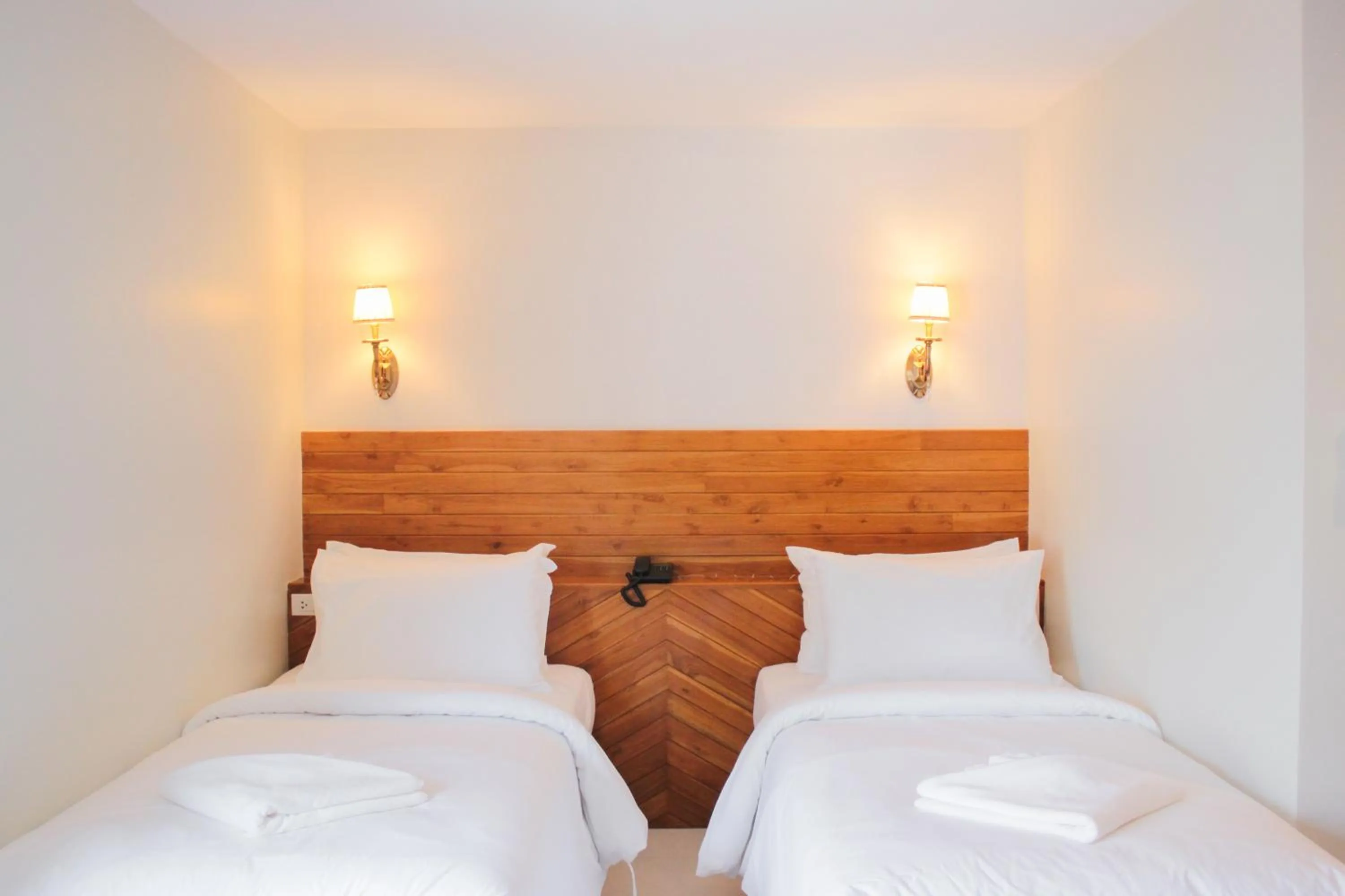 Bed in The Peace River Kwai