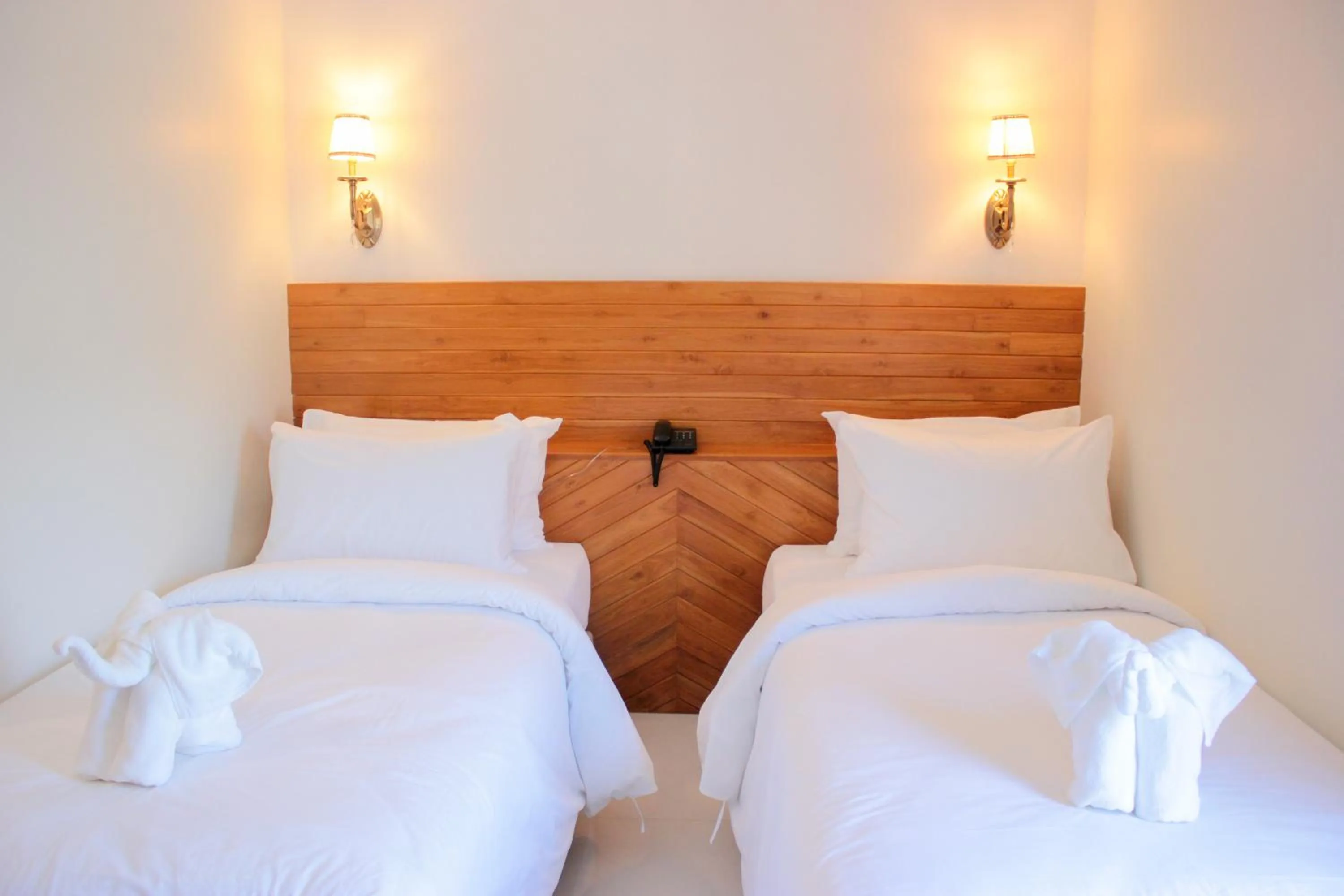 Bed in The Peace River Kwai