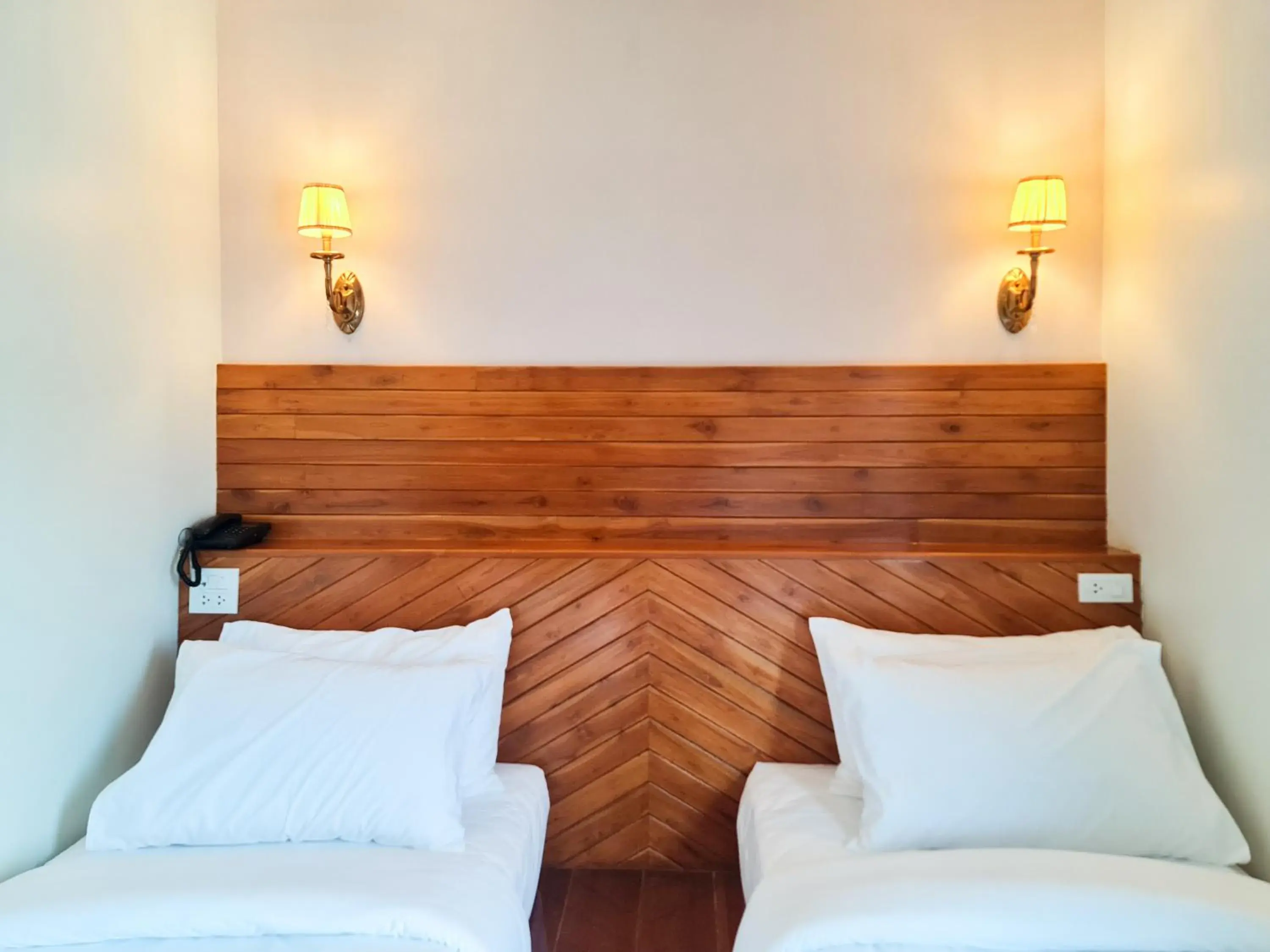 Bed in The Peace River Kwai Bed in The Peace River Kwai