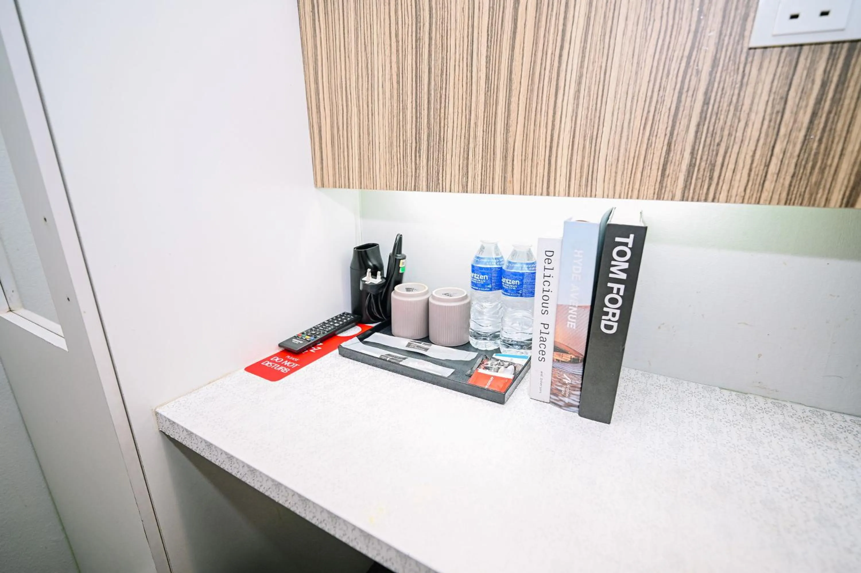 Swing & Pillows - Subang SS15