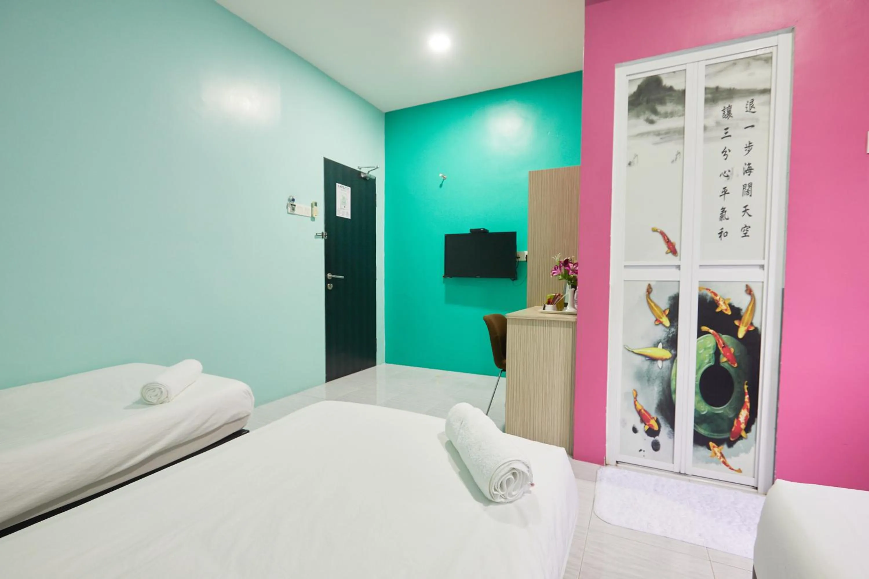 Bed in SY JERANTUT HOTEL