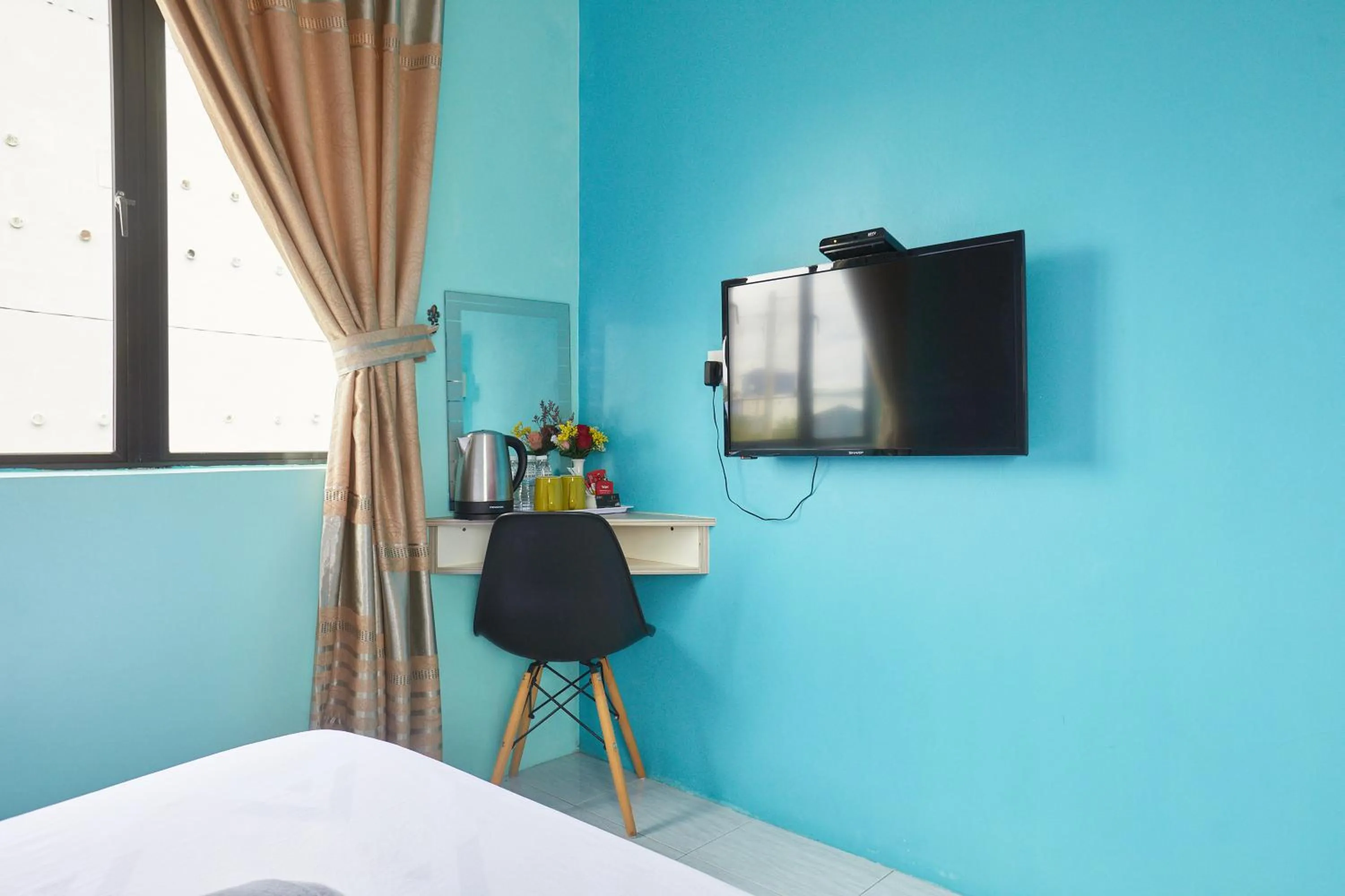 TV and multimedia, Bed in SY JERANTUT HOTEL