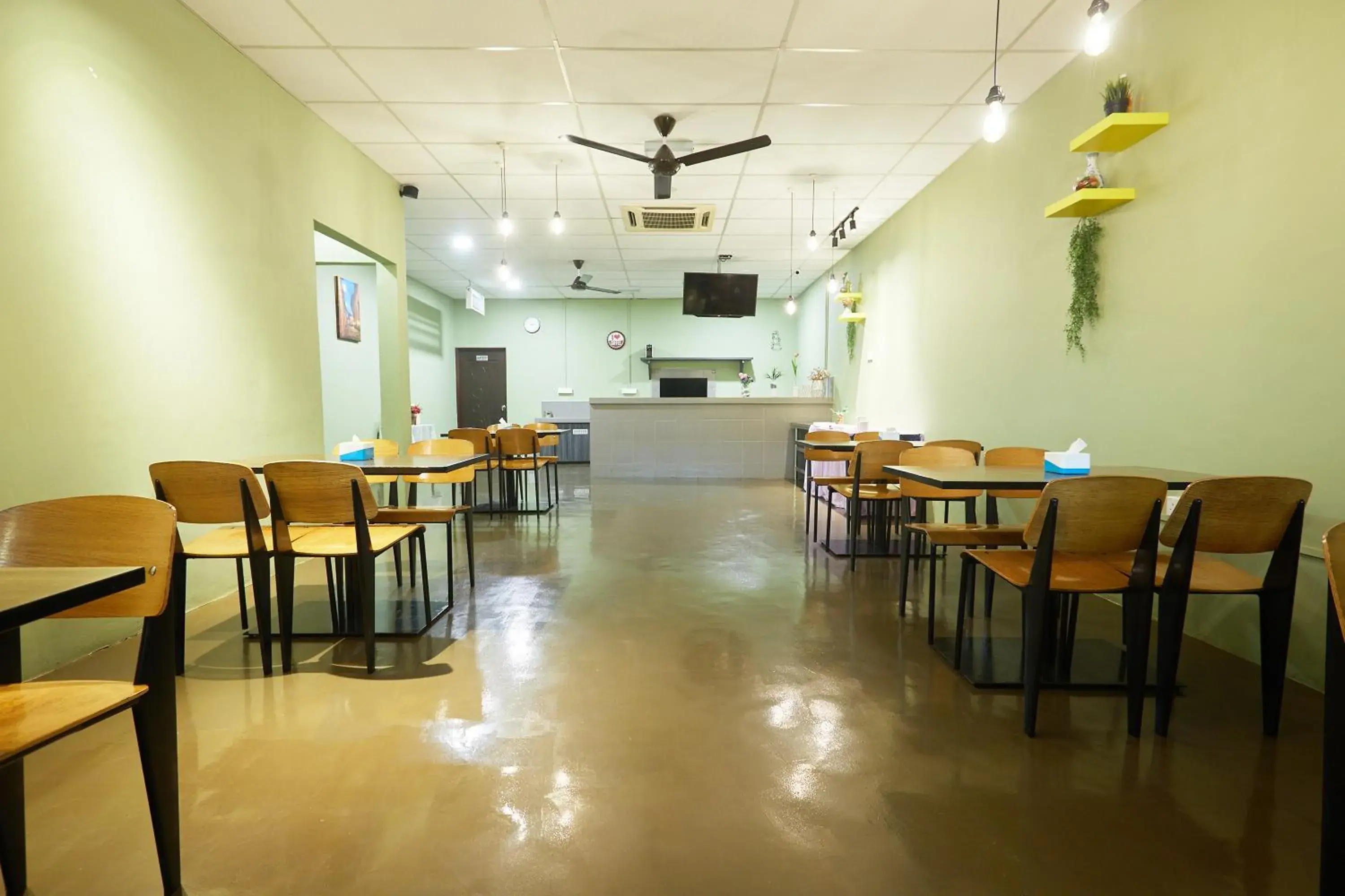 Restaurant/places to eat in SY JERANTUT HOTEL Restaurant/places to eat in SY JERANTUT HOTEL