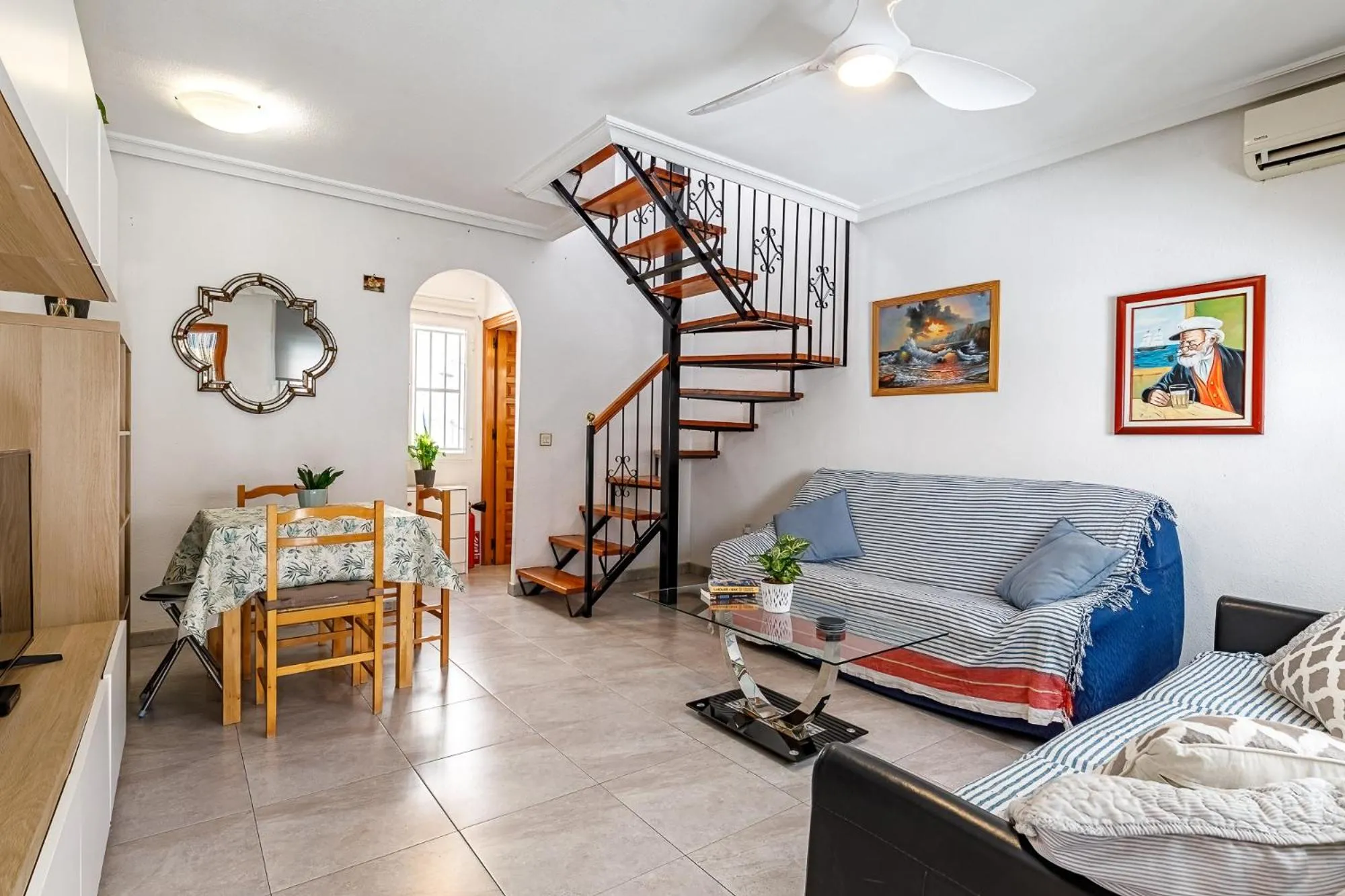Casa Jansiver - 450m de la playa, céntrica pero tranquila