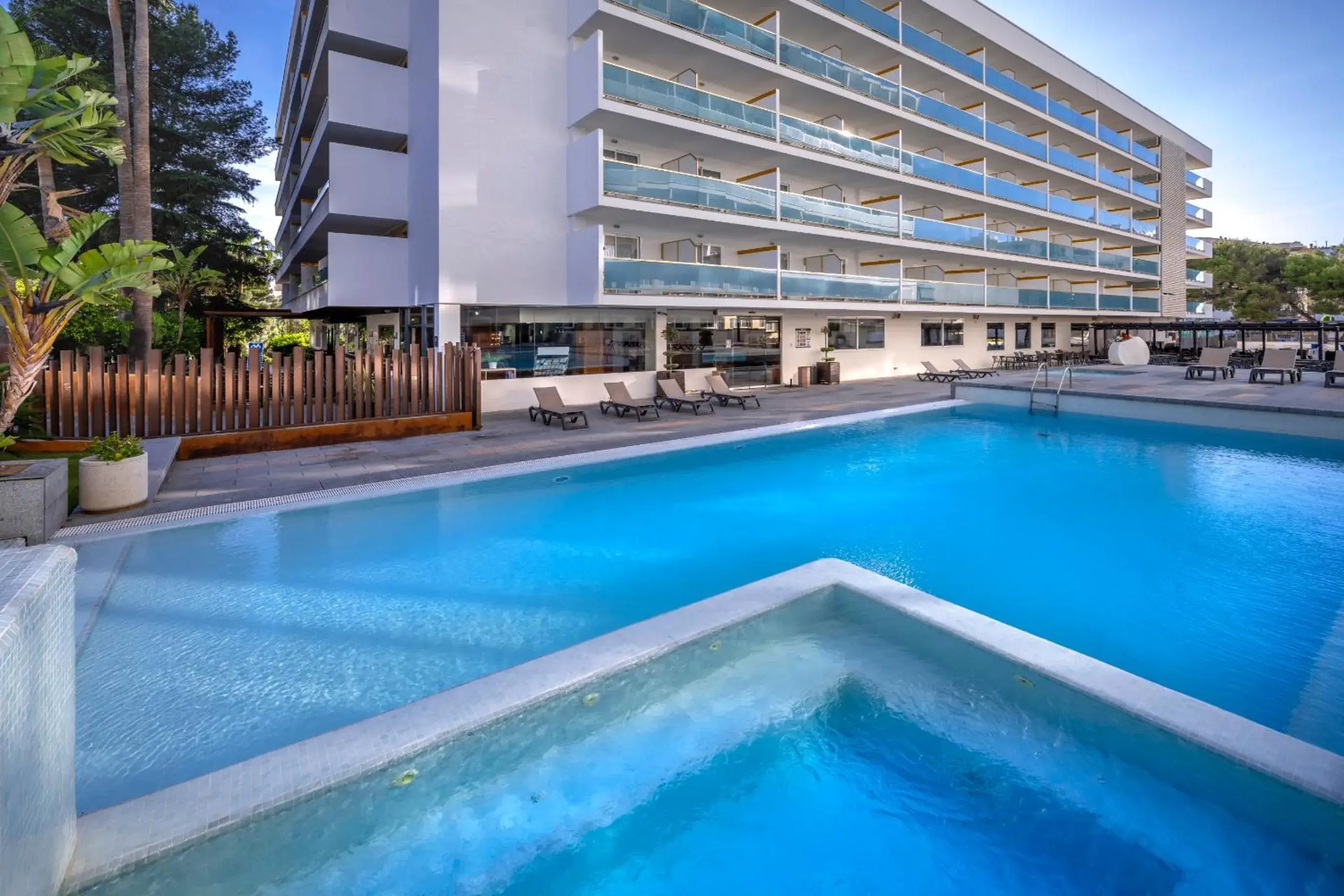 Property building in 4R Salou Park Resort II Property building in 4R Salou Park Resort II