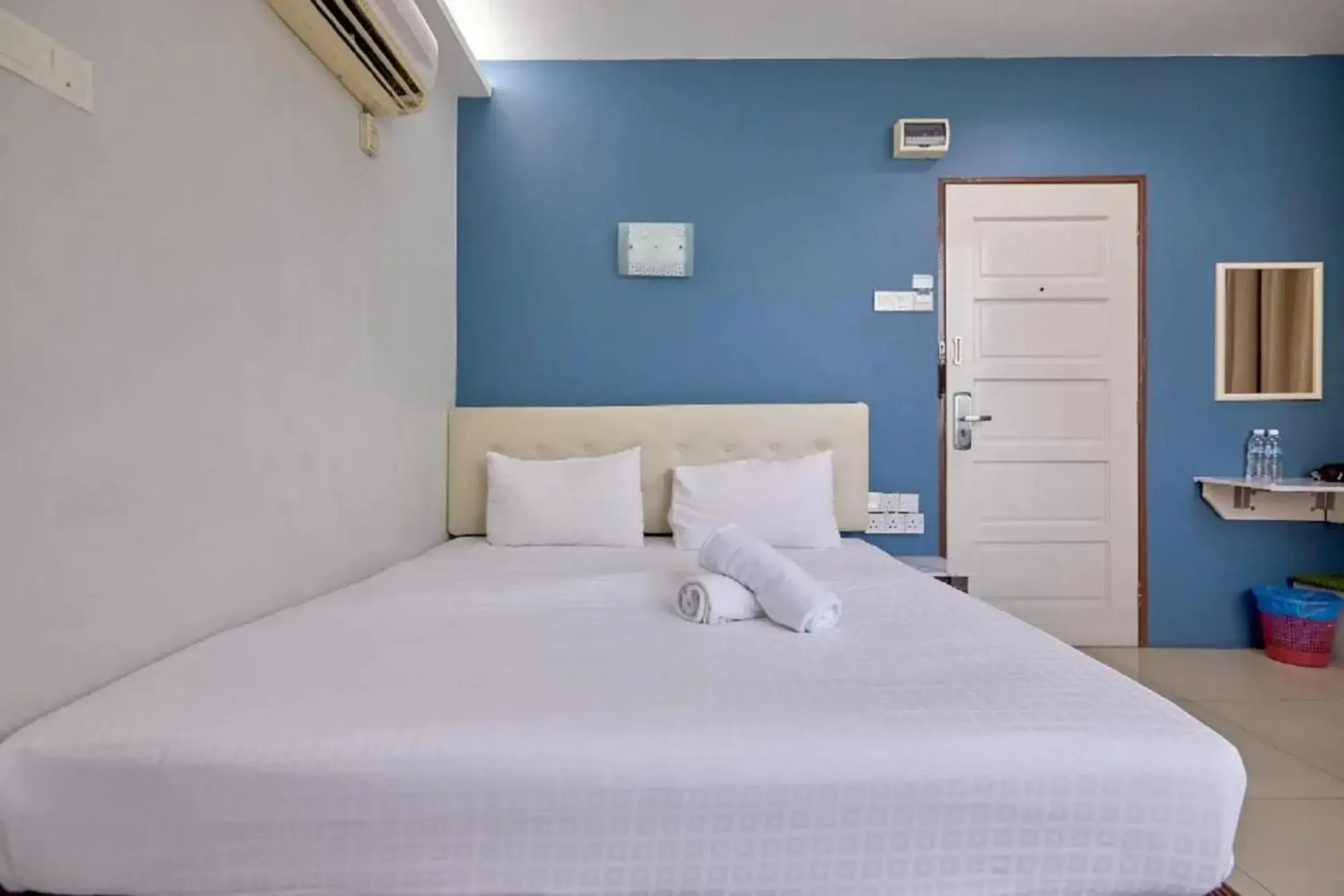 Deluxe King Room in Swing & Pillows - Kota Damansara Deluxe King Room in Swing & Pillows - Kota Damansara