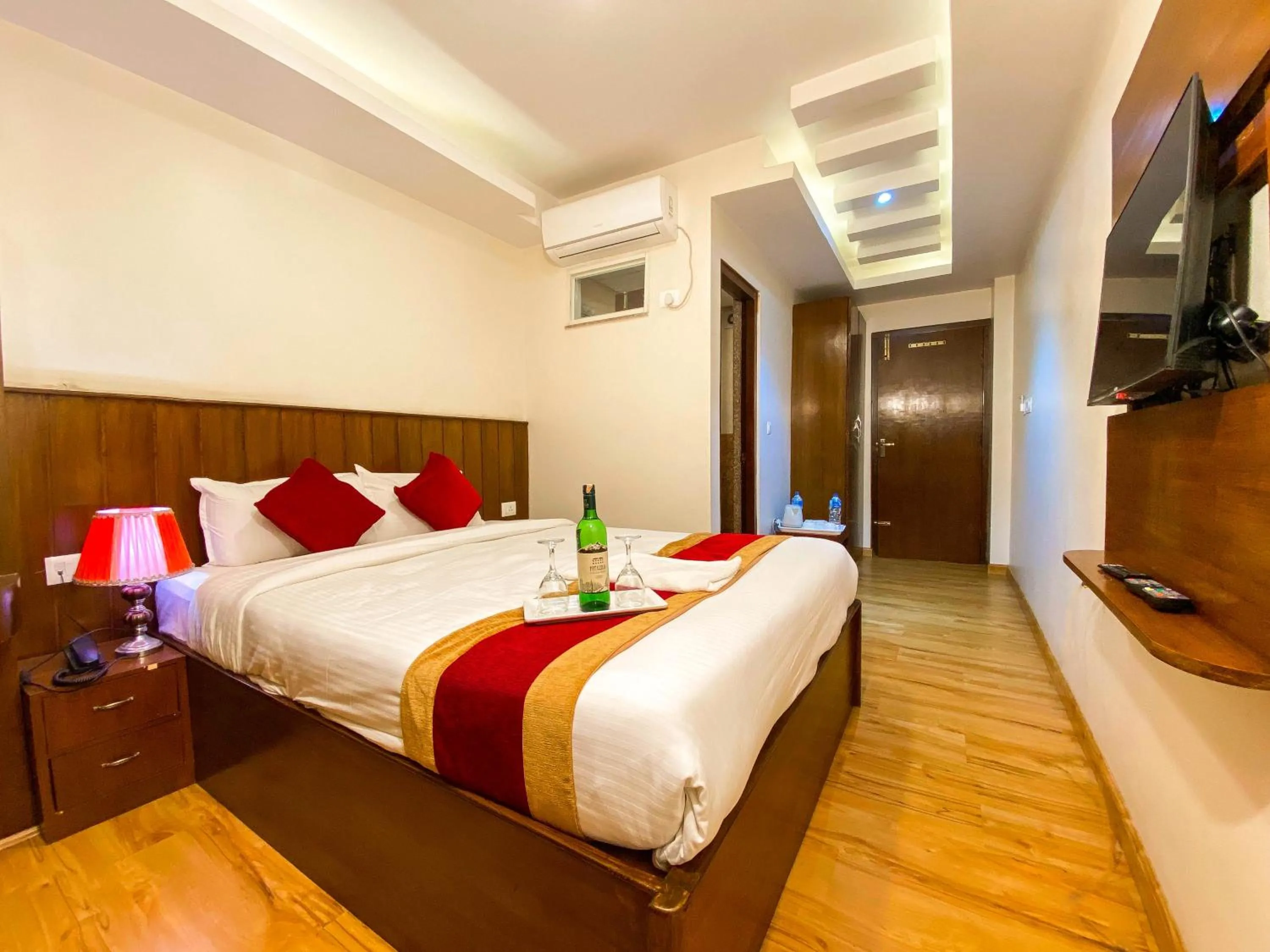 Photo of the whole room, Bed in Hotel Abi International