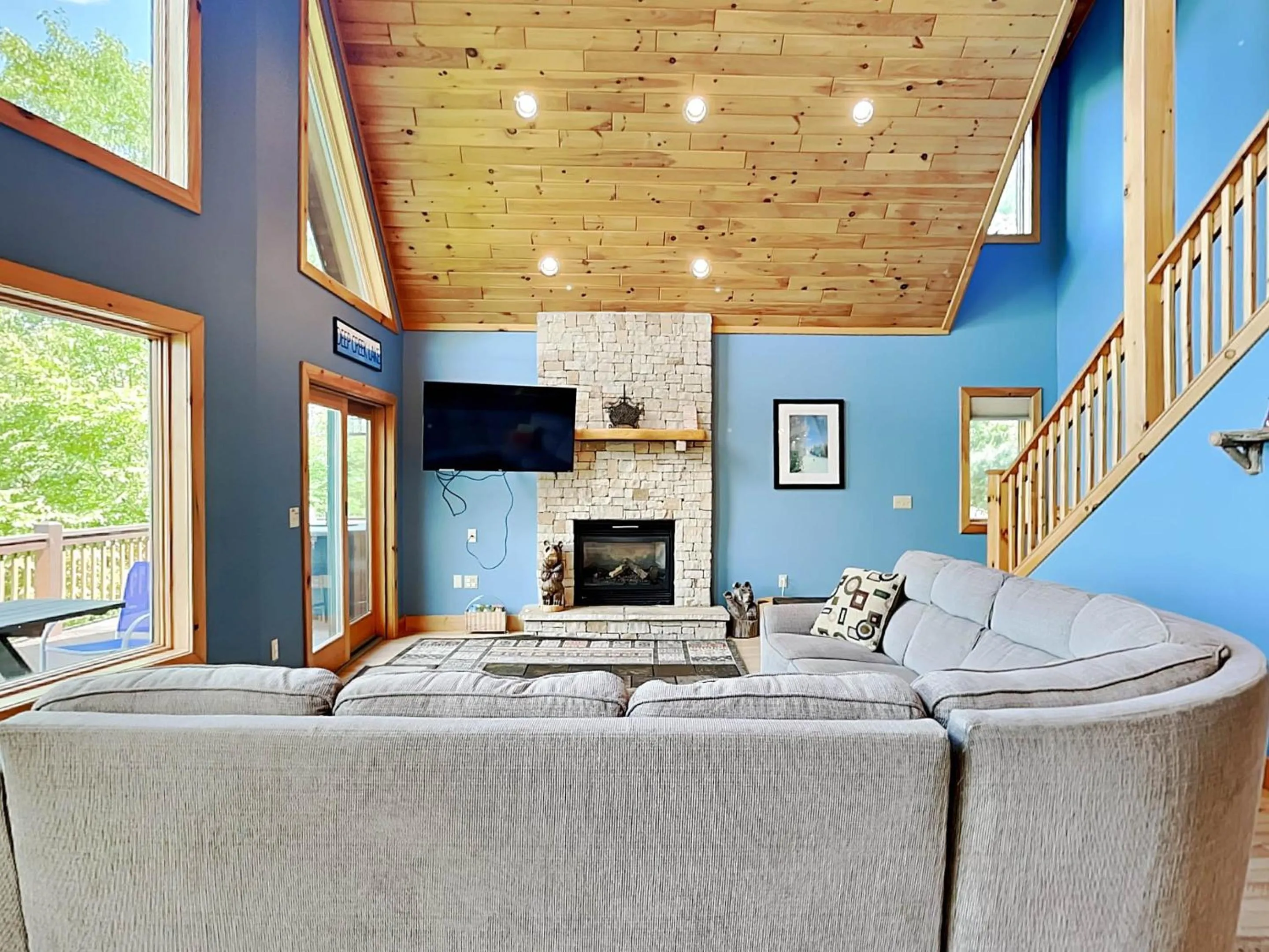 Property building in Ski Country Vista