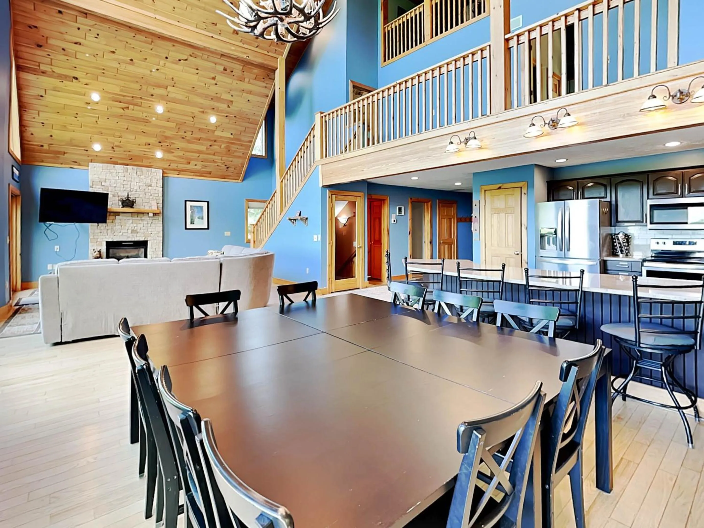 Property building in Ski Country Vista