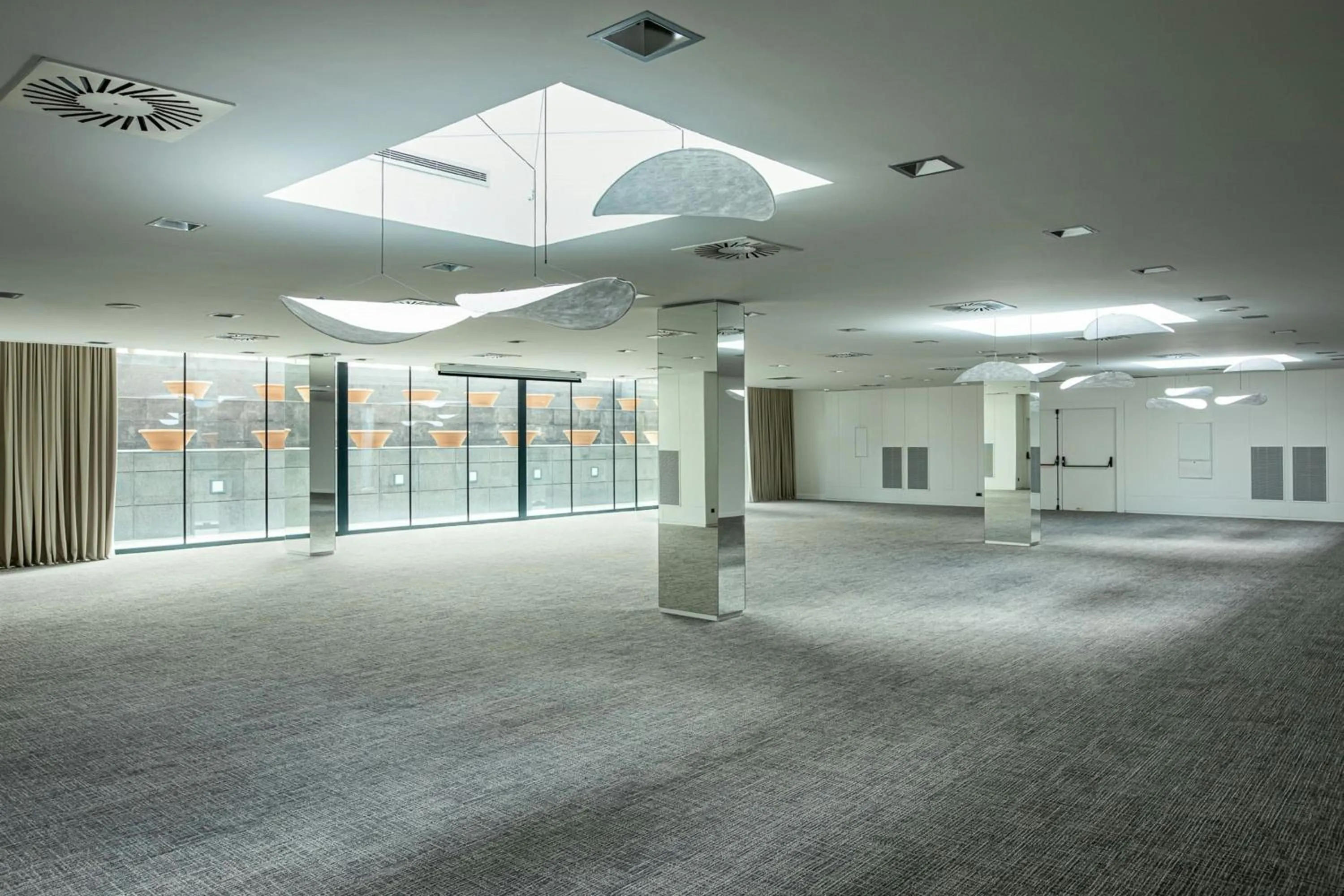 Meeting/conference room in AC Hotel by Marriott Gava Mar Airport