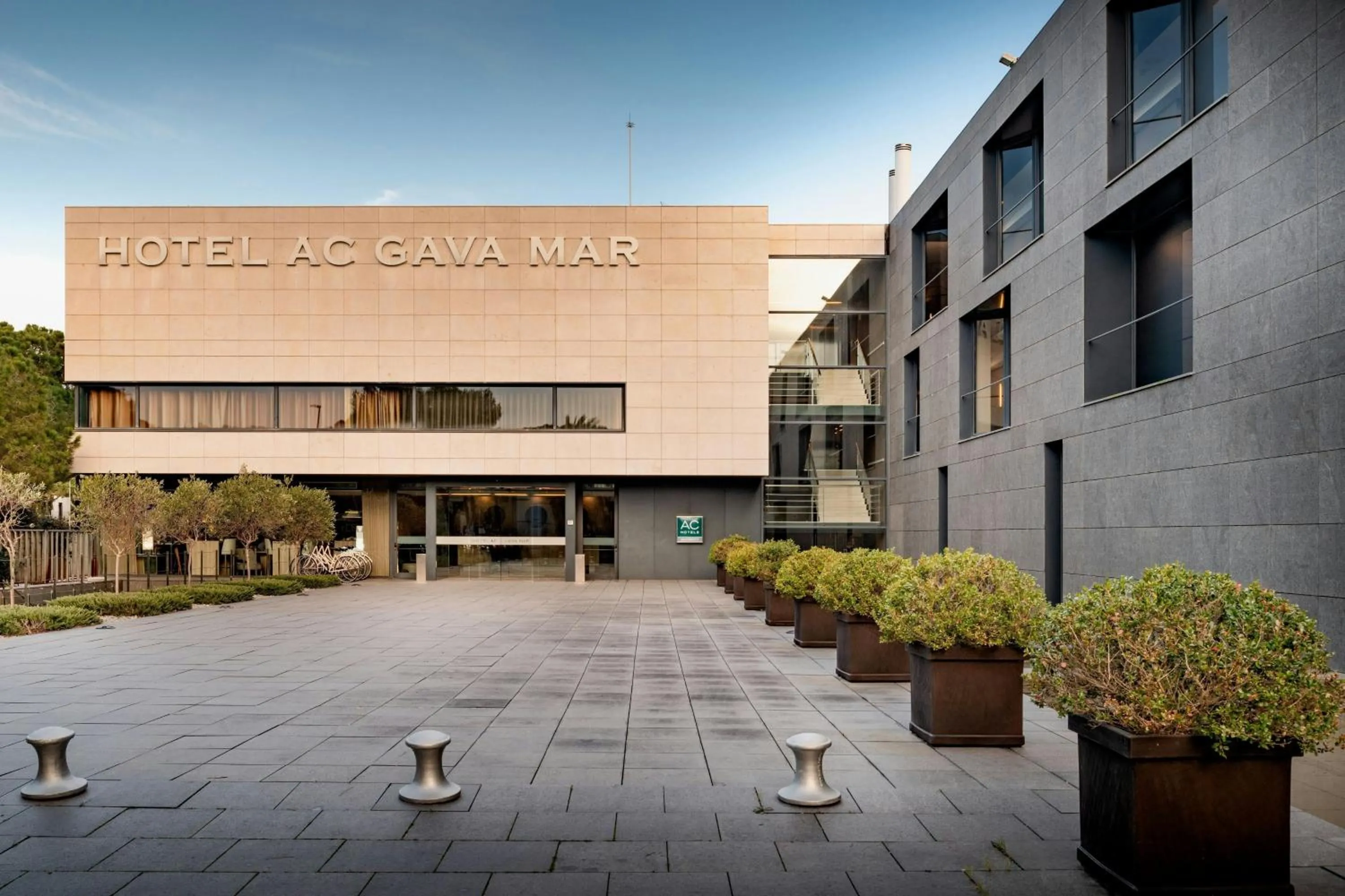 Property building in AC Hotel by Marriott Gava Mar Airport