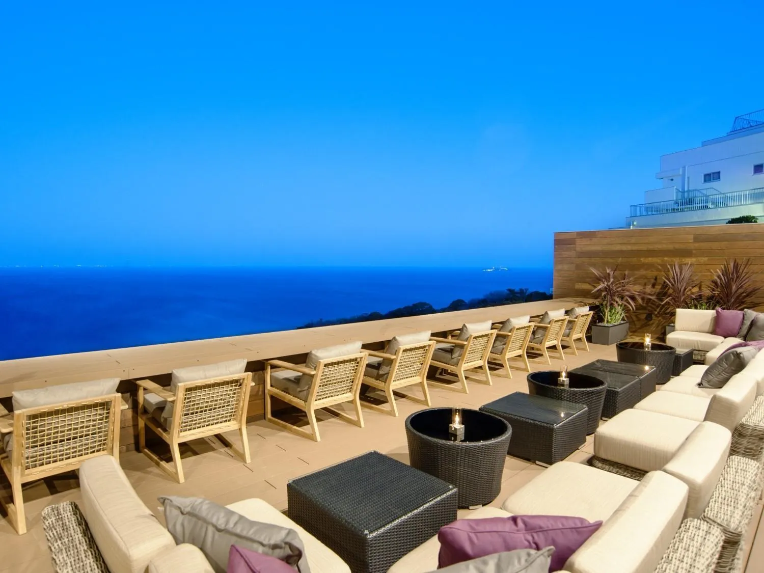 Balcony/Terrace in Atami Sekaie