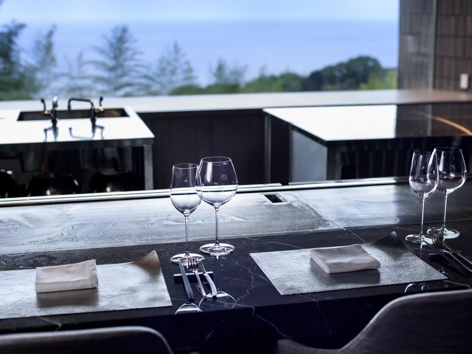 Restaurant/places to eat in Atami Sekaie