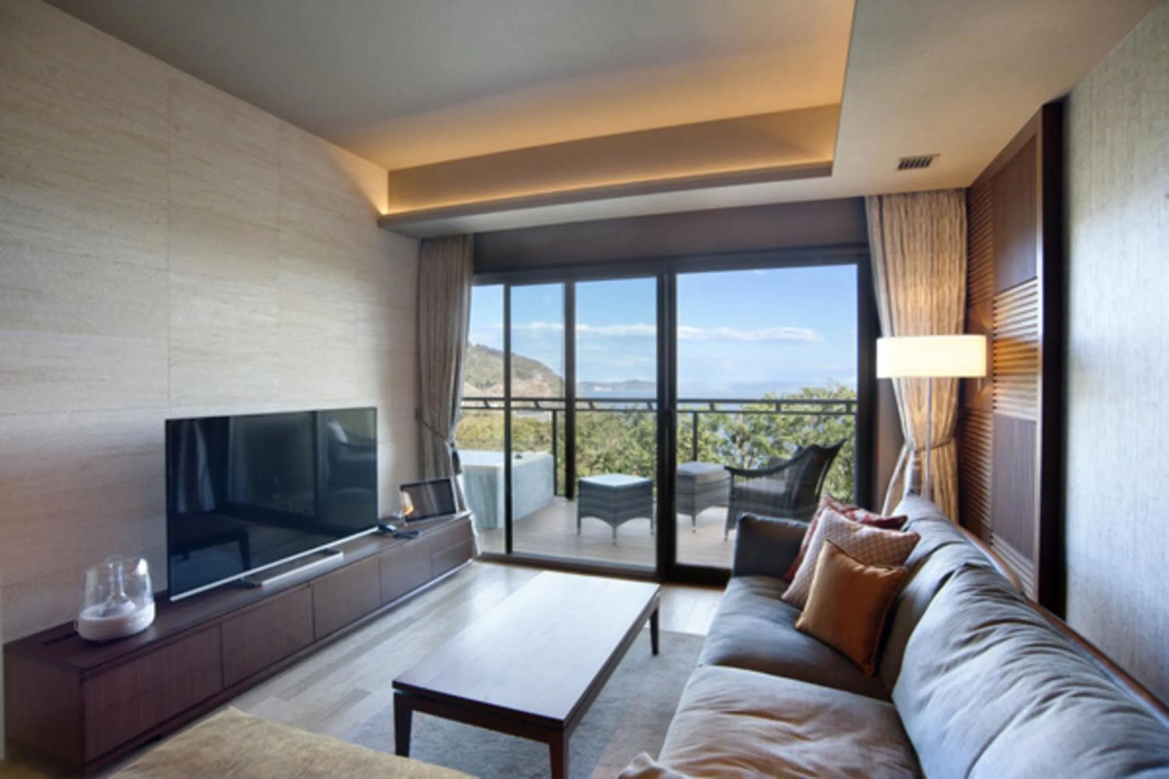 Living room in Atami Sekaie