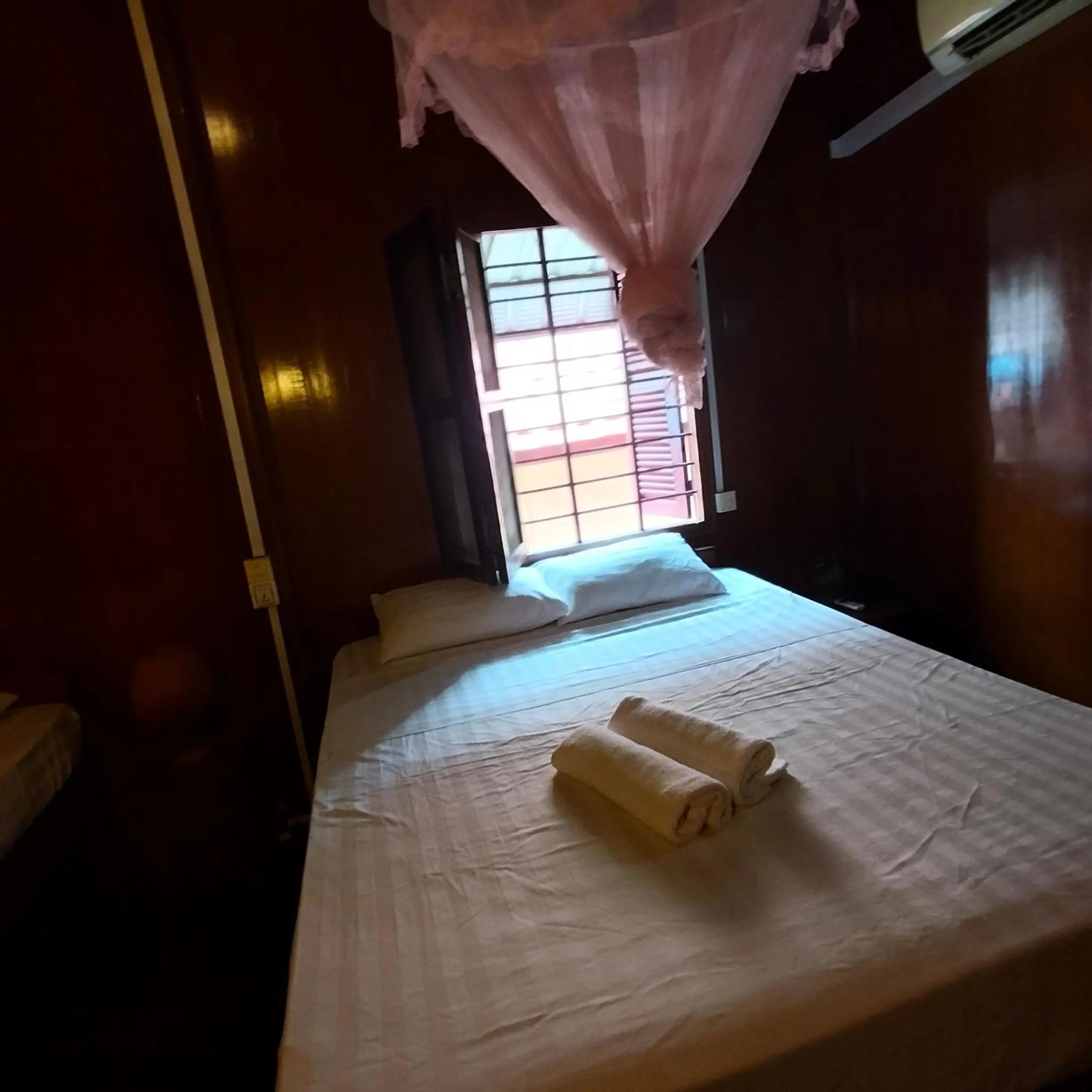 Bed in Nomad Guesthouse
