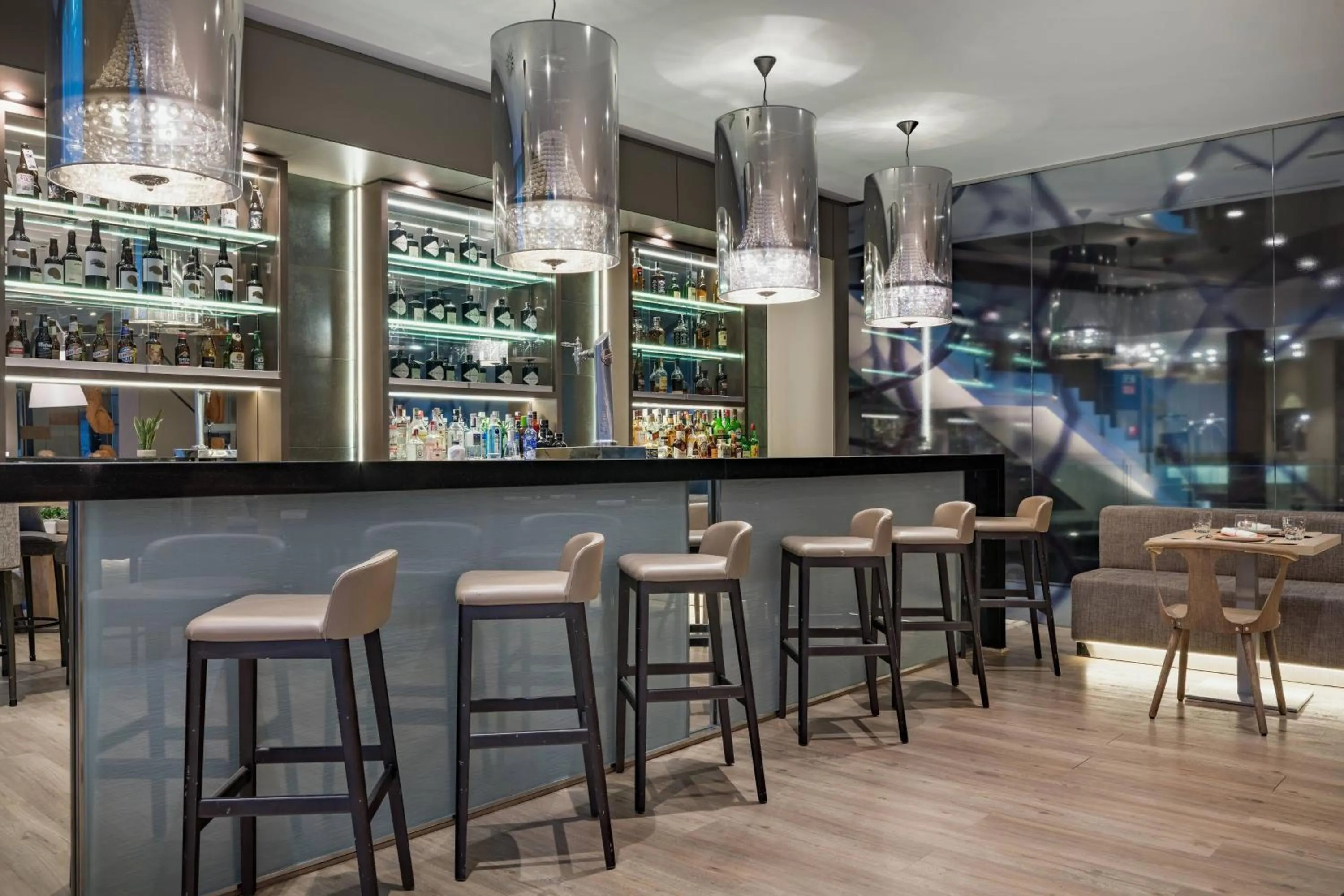 Lounge or bar in AC Hotel Burgos by Marriott