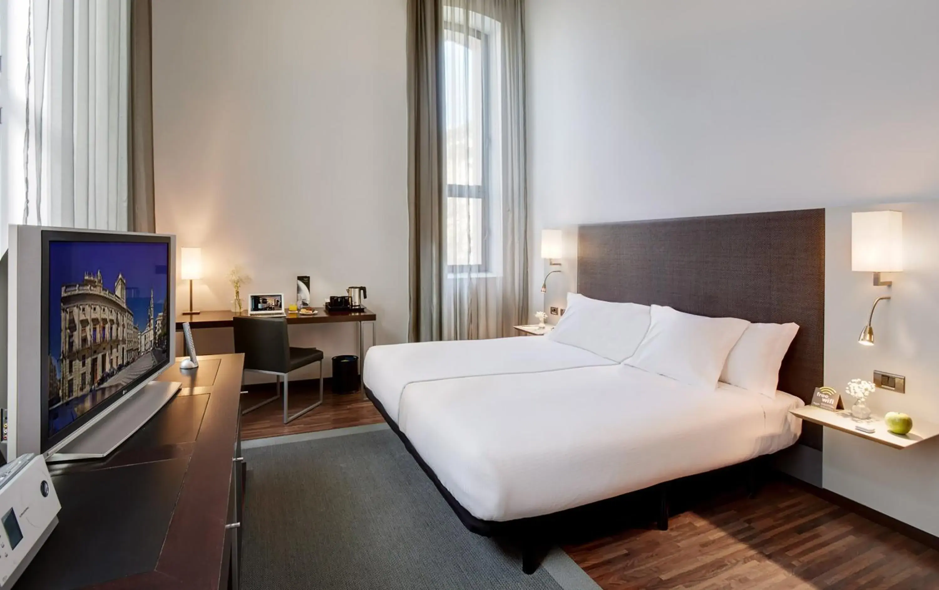 Photo of the whole room, Bed in Hotel Sercotel Ciutat D'Alcoi Photo of the whole room, Bed in Hotel Sercotel Ciutat D'Alcoi