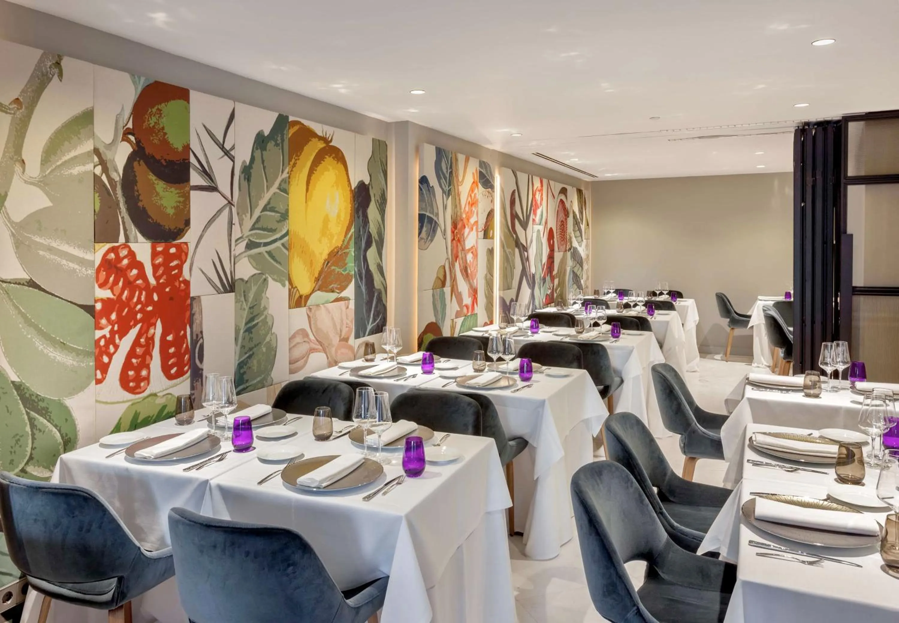 Restaurant/places to eat in Barceló Emperatriz