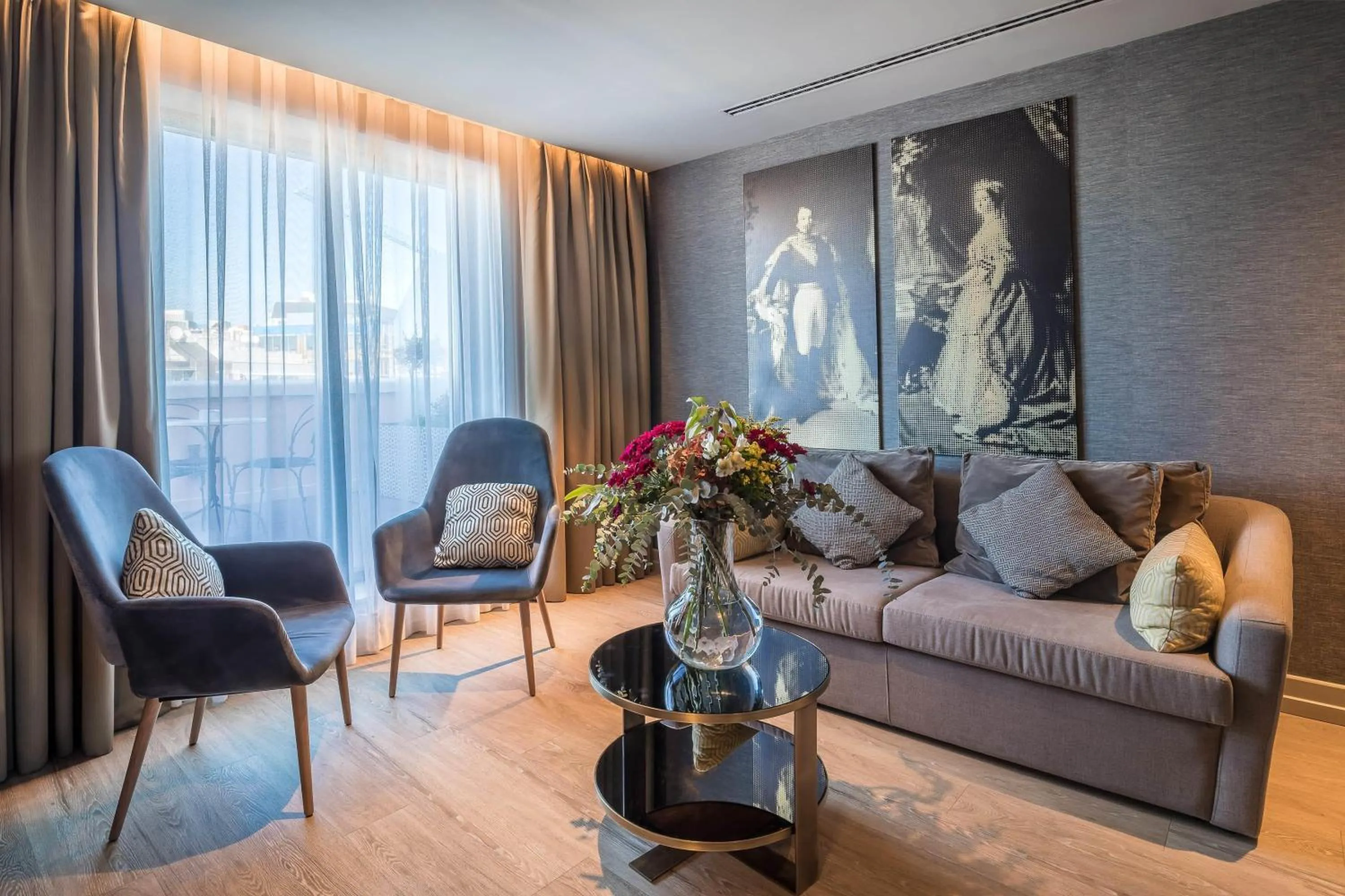 Photo of the whole room in Barceló Emperatriz