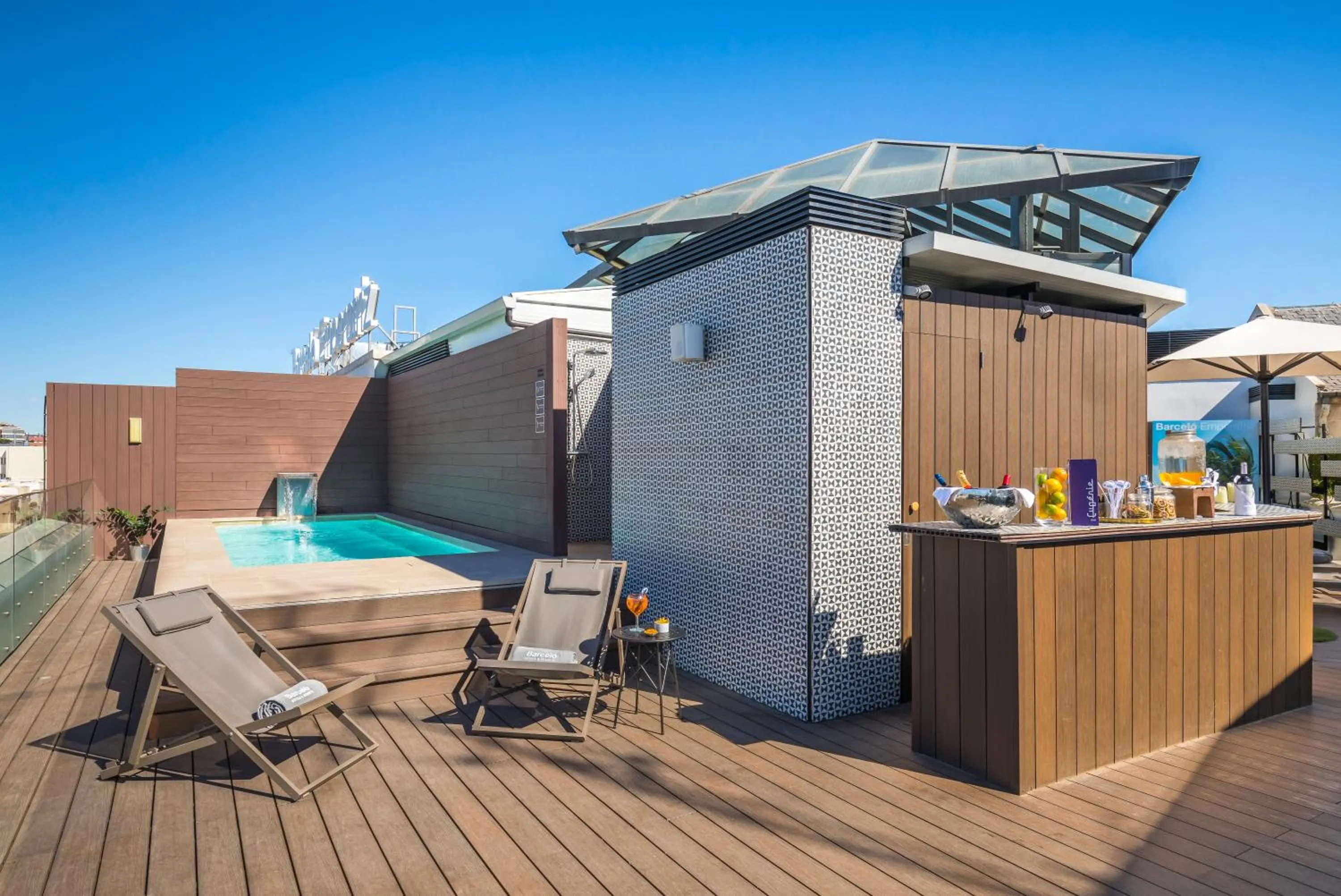 Swimming pool in Barceló Emperatriz