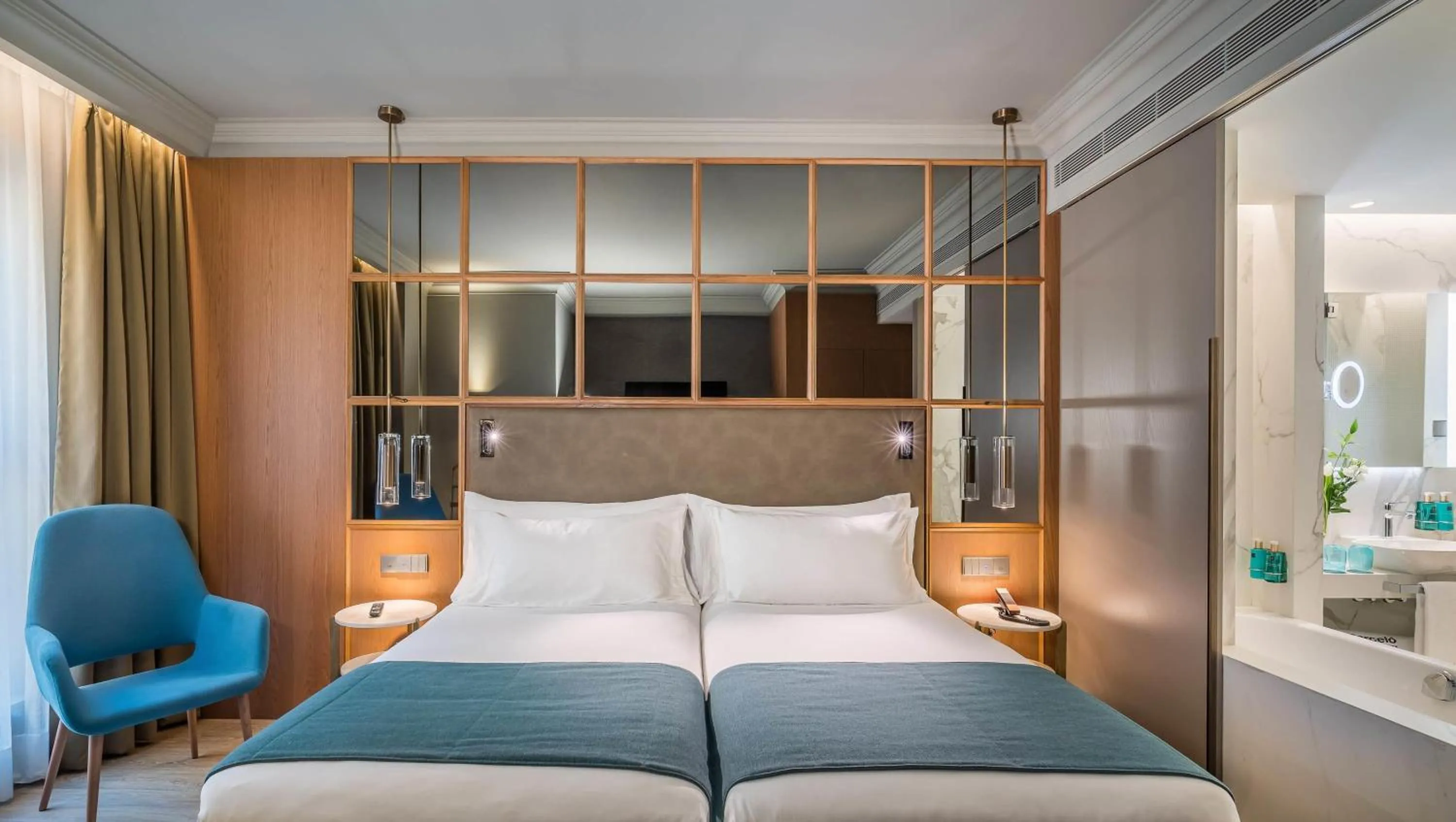 Bedroom, Bed in Barceló Emperatriz