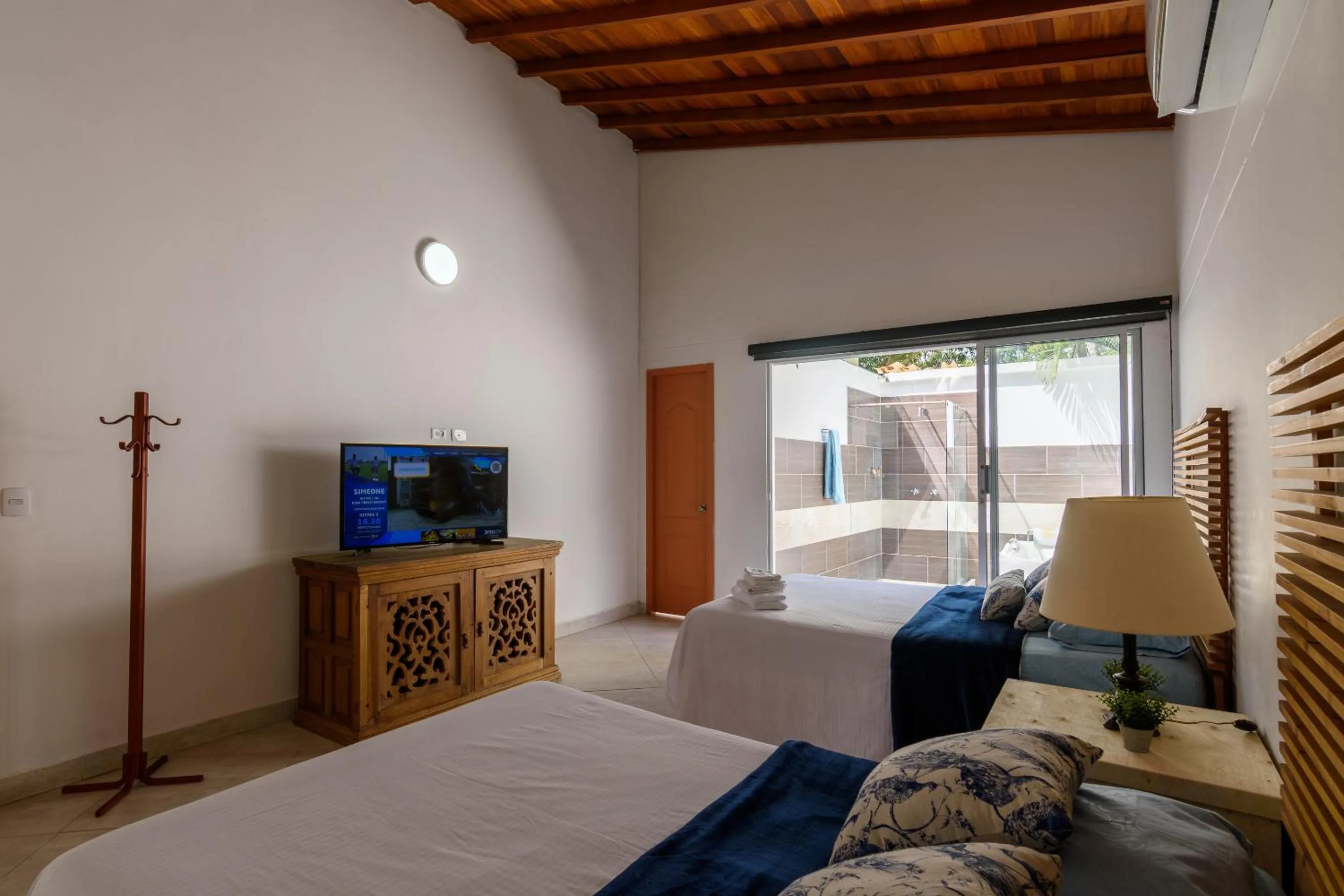 Bedroom, Bed in Finca Hotel Guadalupe