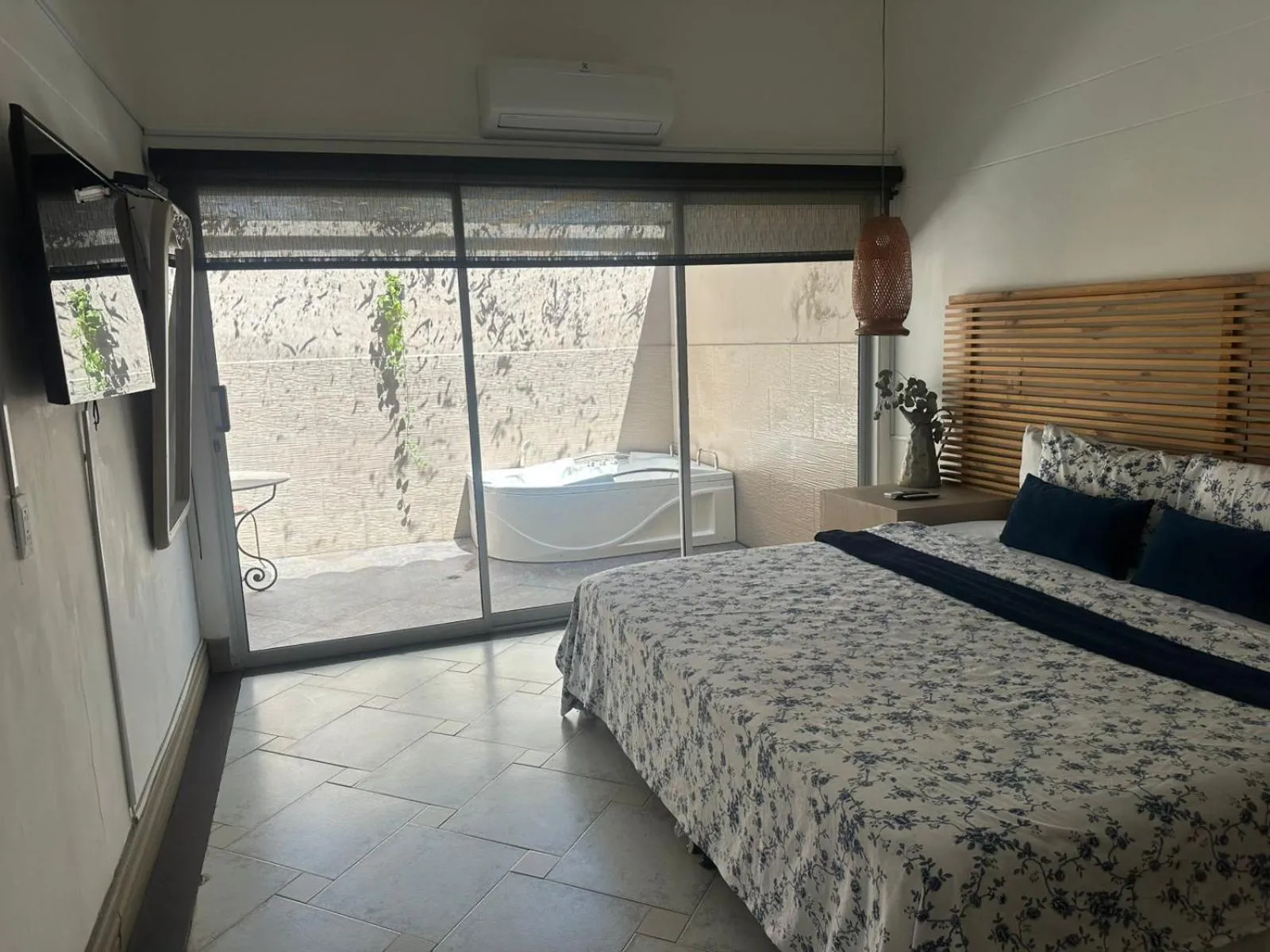 Bedroom, Bed in Finca Hotel Guadalupe