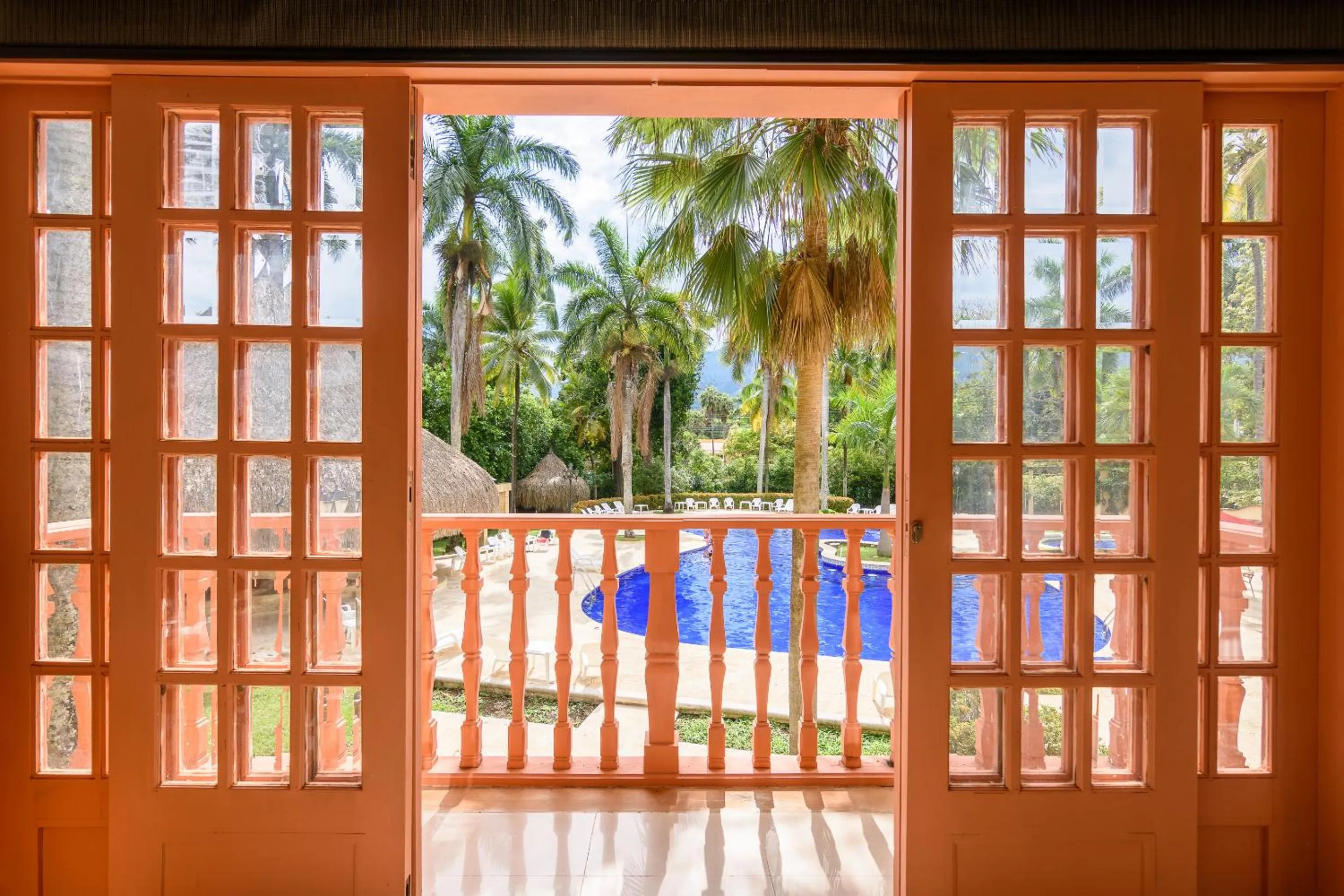 Pool view in Finca Hotel Guadalupe