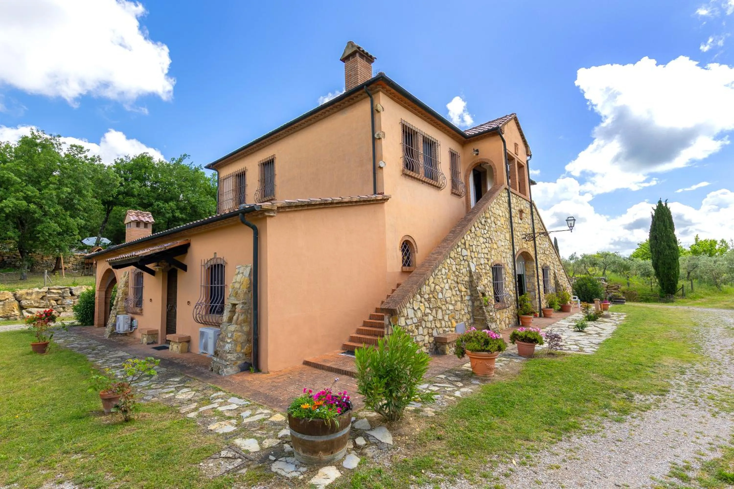 Property building in Villa Cresci con piscina Tuscan villa with pool near Sassetta thermal baths & Bolgheri Wine Route