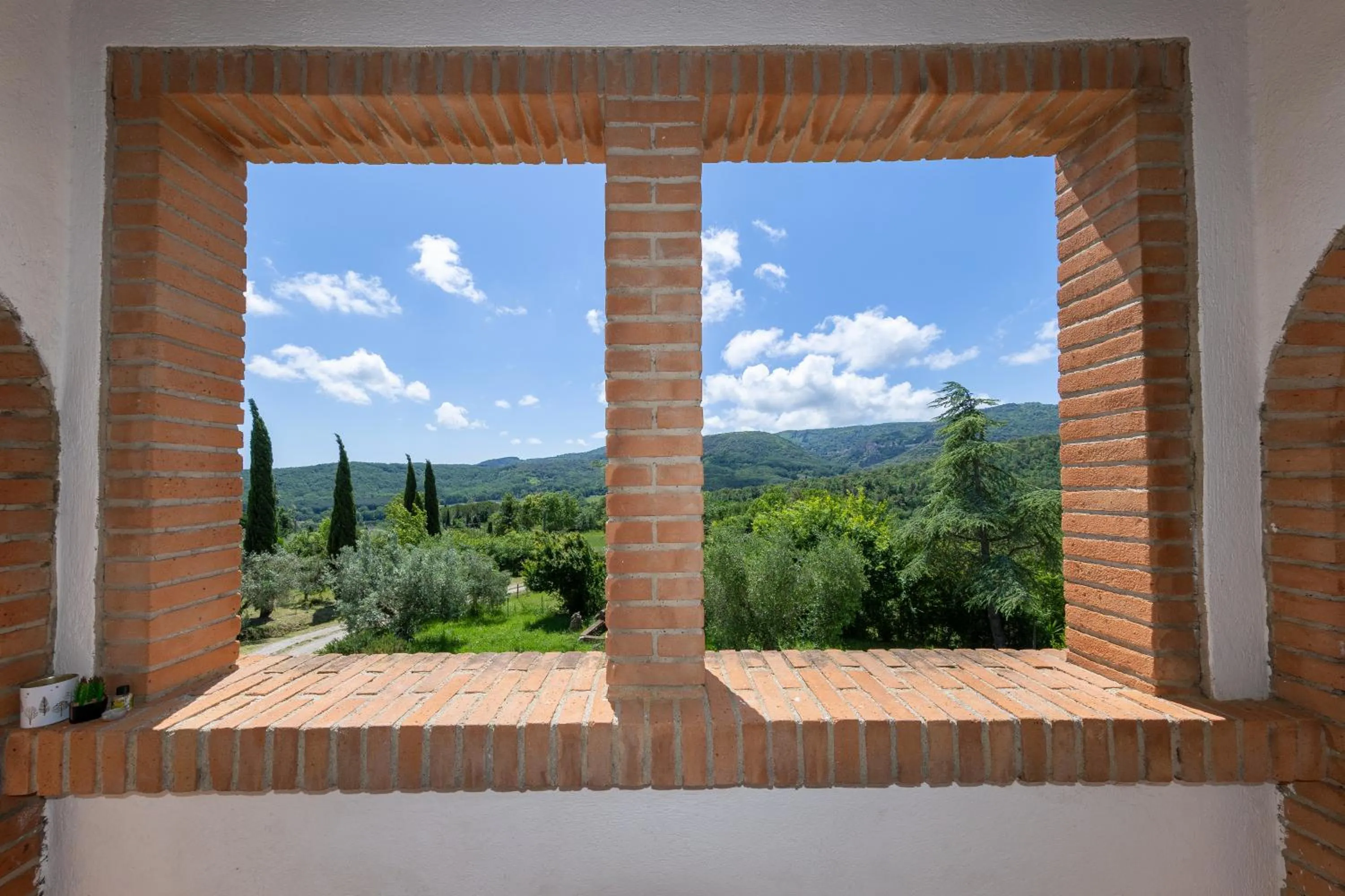 Garden view in Villa Cresci con piscina Tuscan villa with pool near Sassetta thermal baths & Bolgheri Wine Route