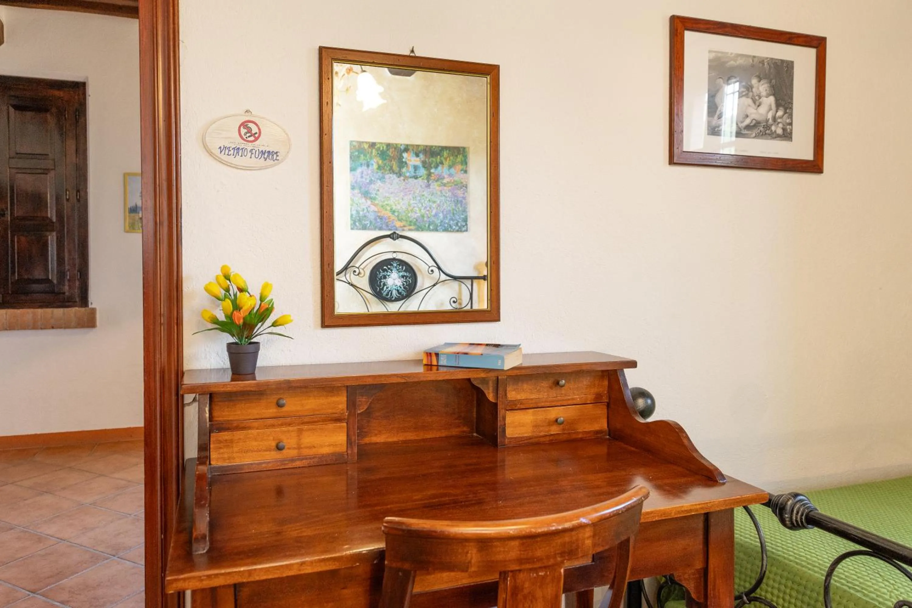 Bedroom in Villa Cresci con piscina Tuscan villa with pool near Sassetta thermal baths & Bolgheri Wine Route