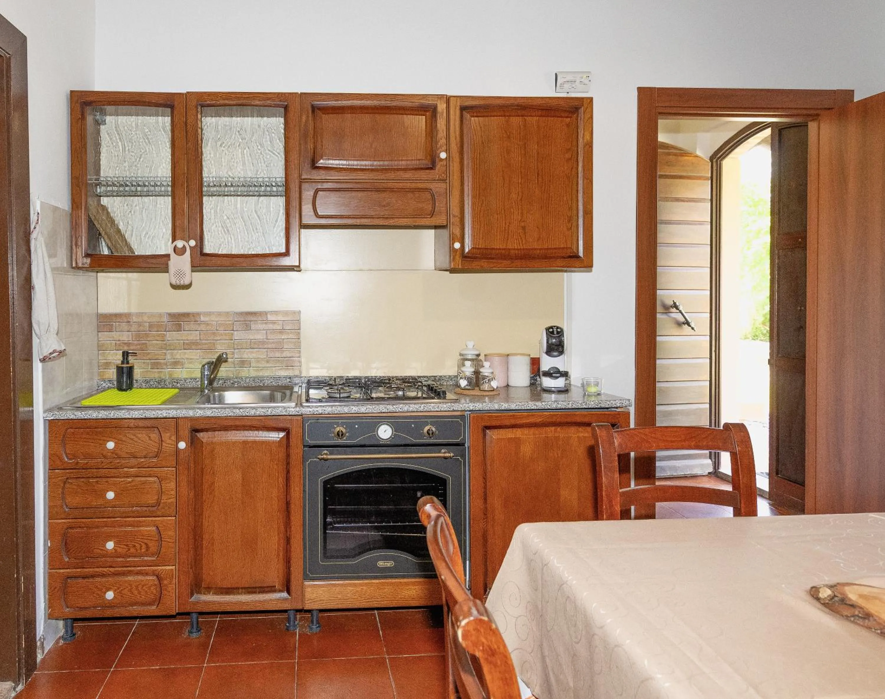 Kitchen or kitchenette in Villa Cresci con piscina Tuscan villa with pool near Sassetta thermal baths & Bolgheri Wine Route