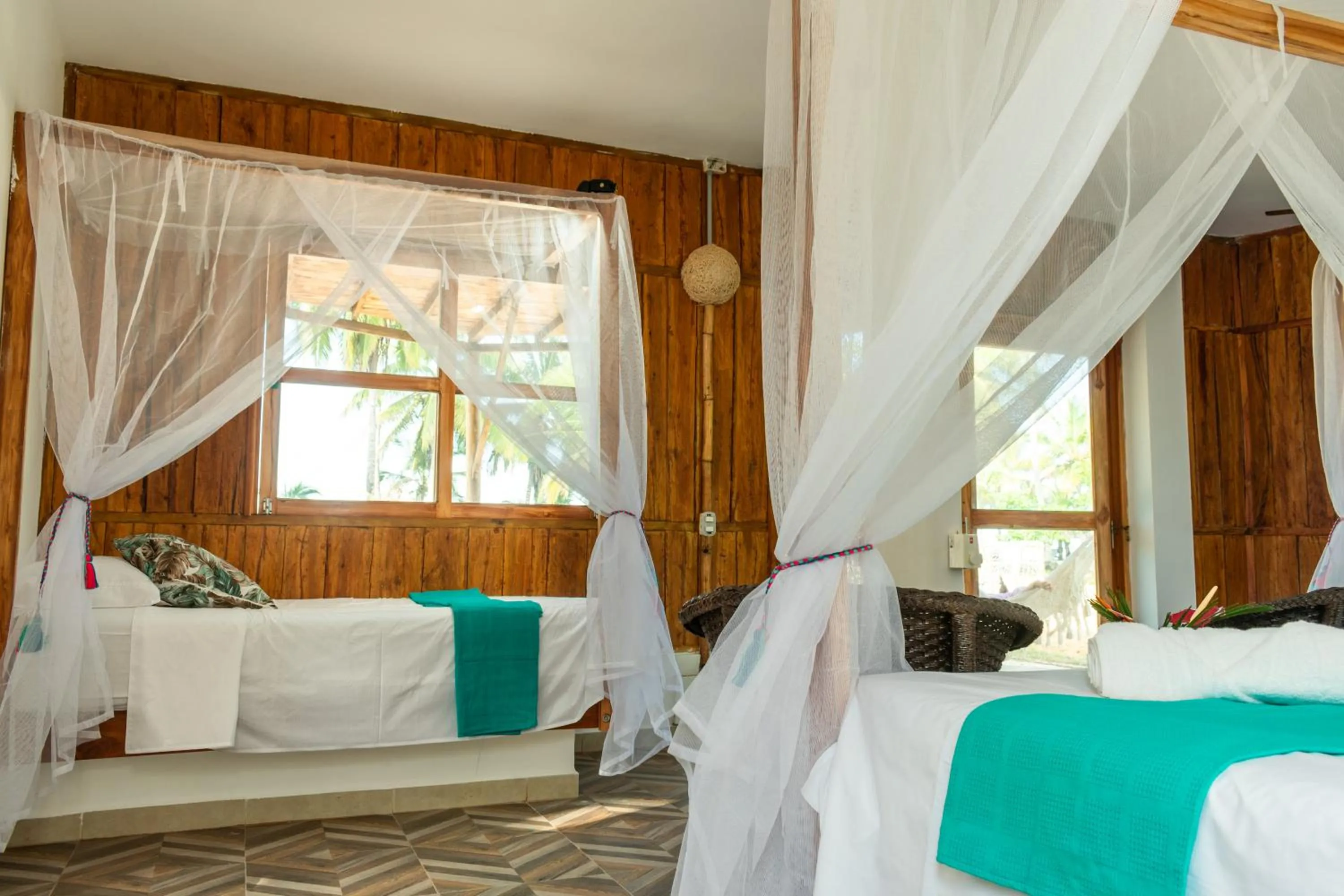 Bed in UUTTAAKA Eco-Hotel