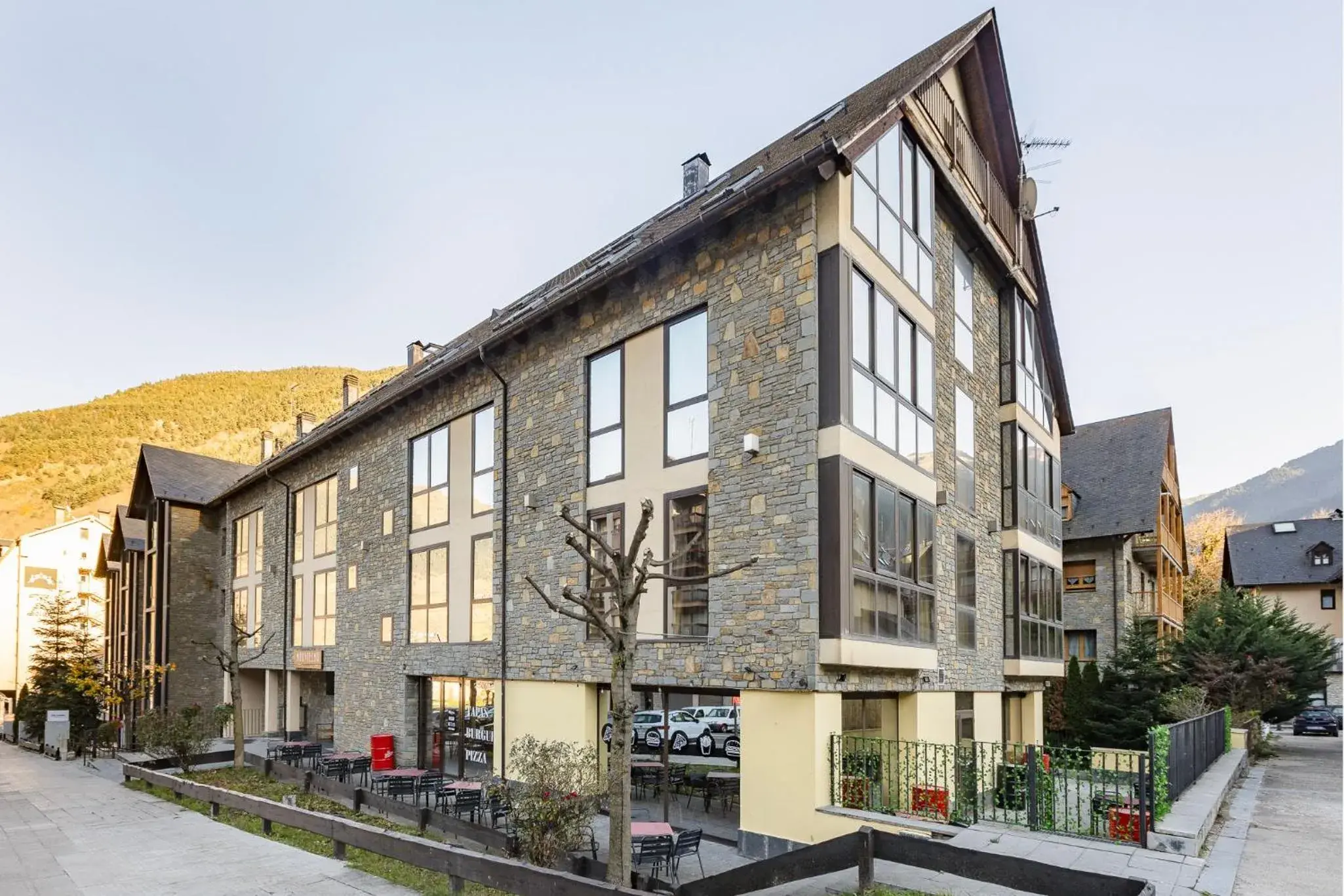Property building in Aparthotel Nou Vielha Property building in Aparthotel Nou Vielha