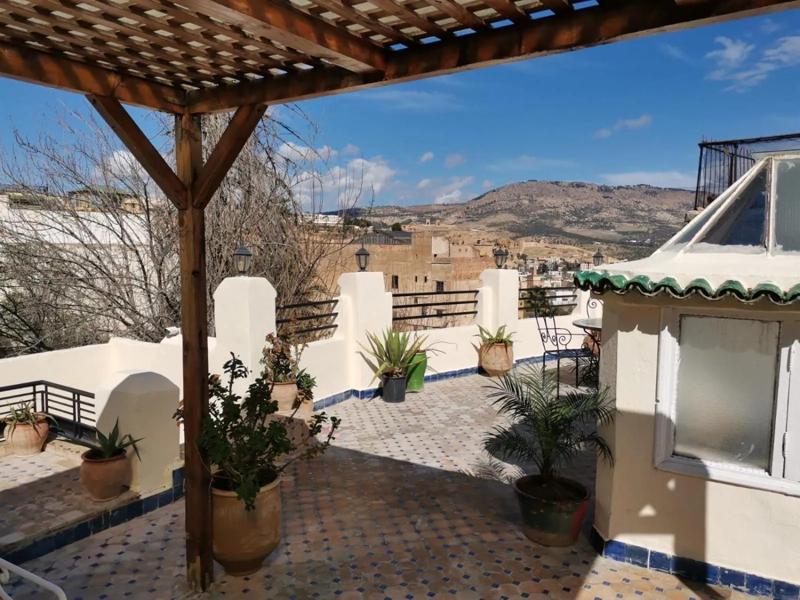 Charmant appartement avec terrasse privee a fes medina