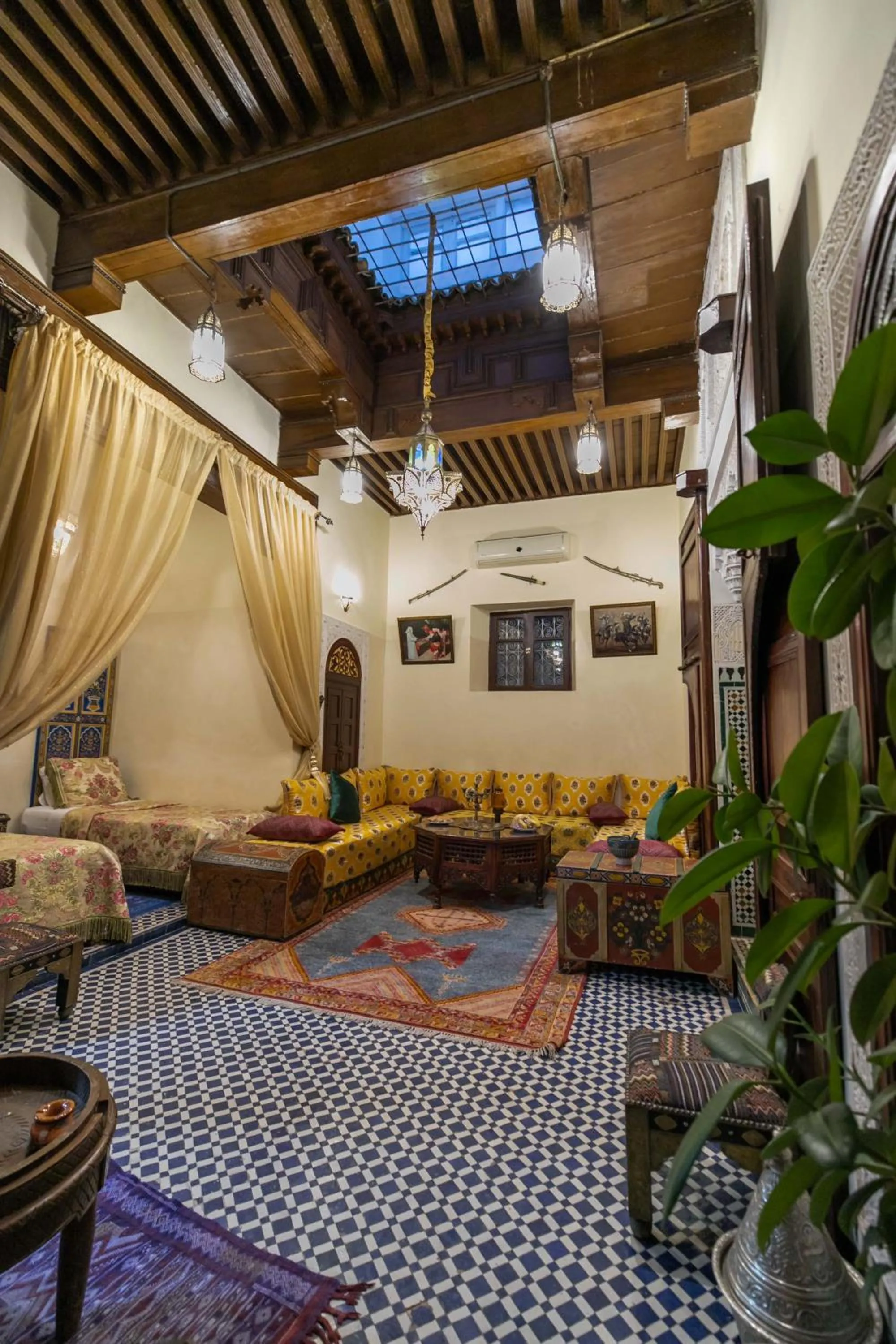 Charmant appartement avec terrasse privee a fes medina