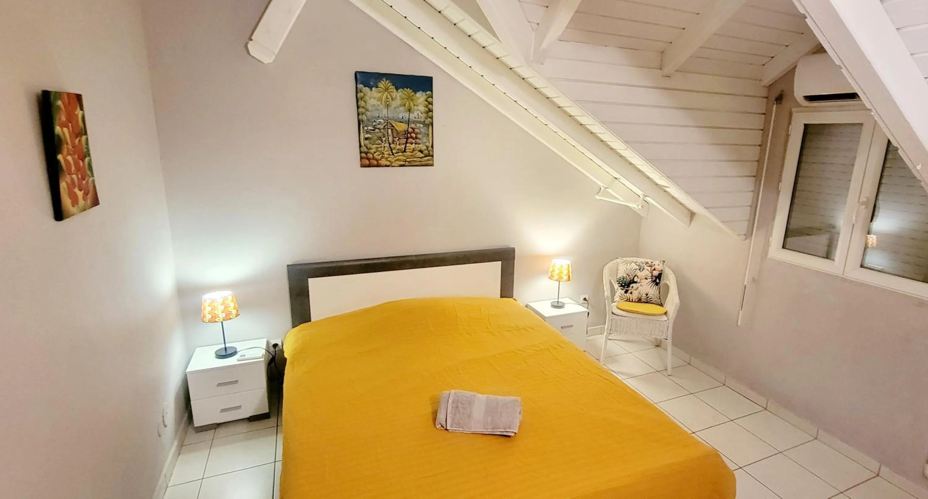 Bed in Sublime appartement face à la mer, vue panoramique