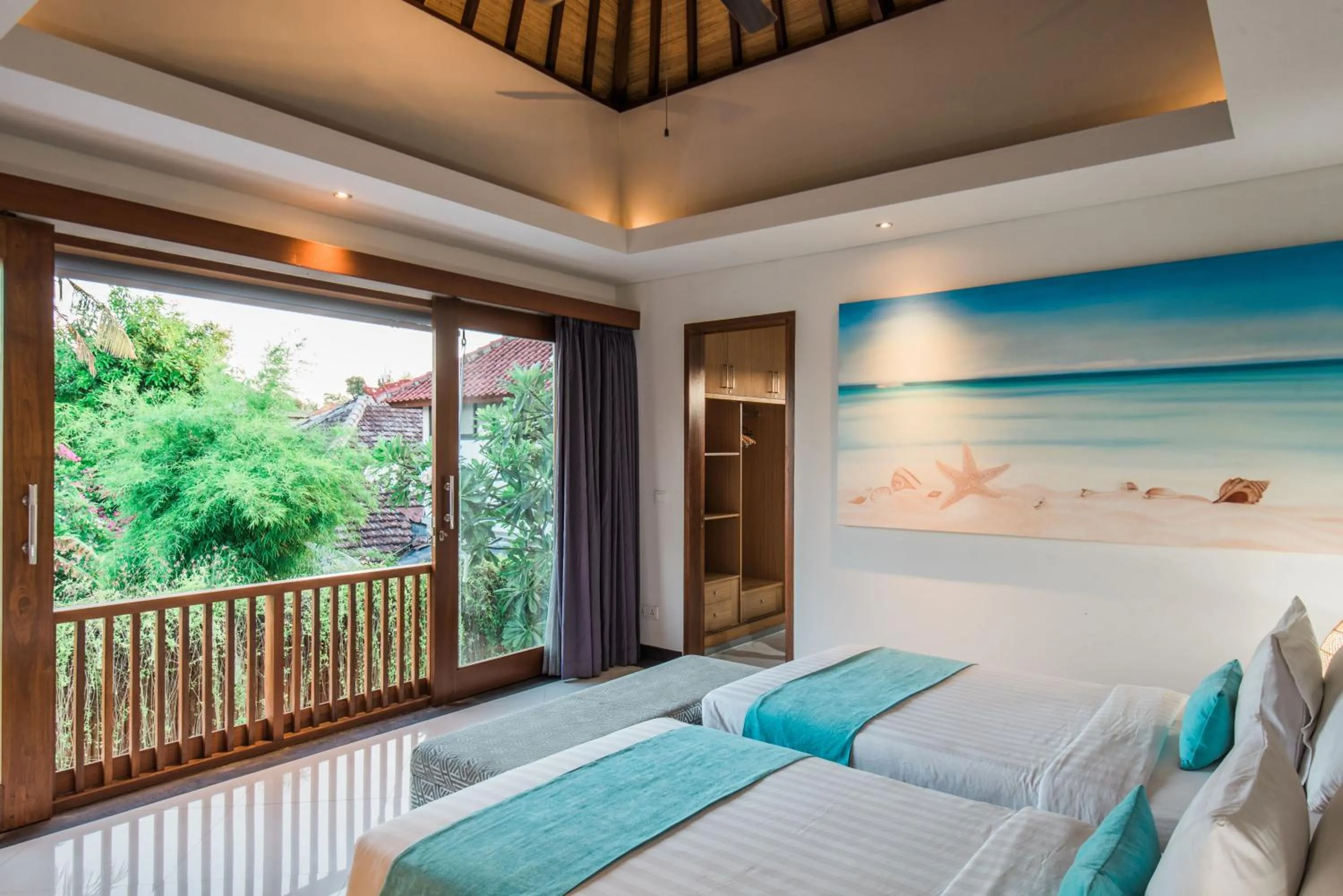 Lacasa3 Villa Legian With Butler