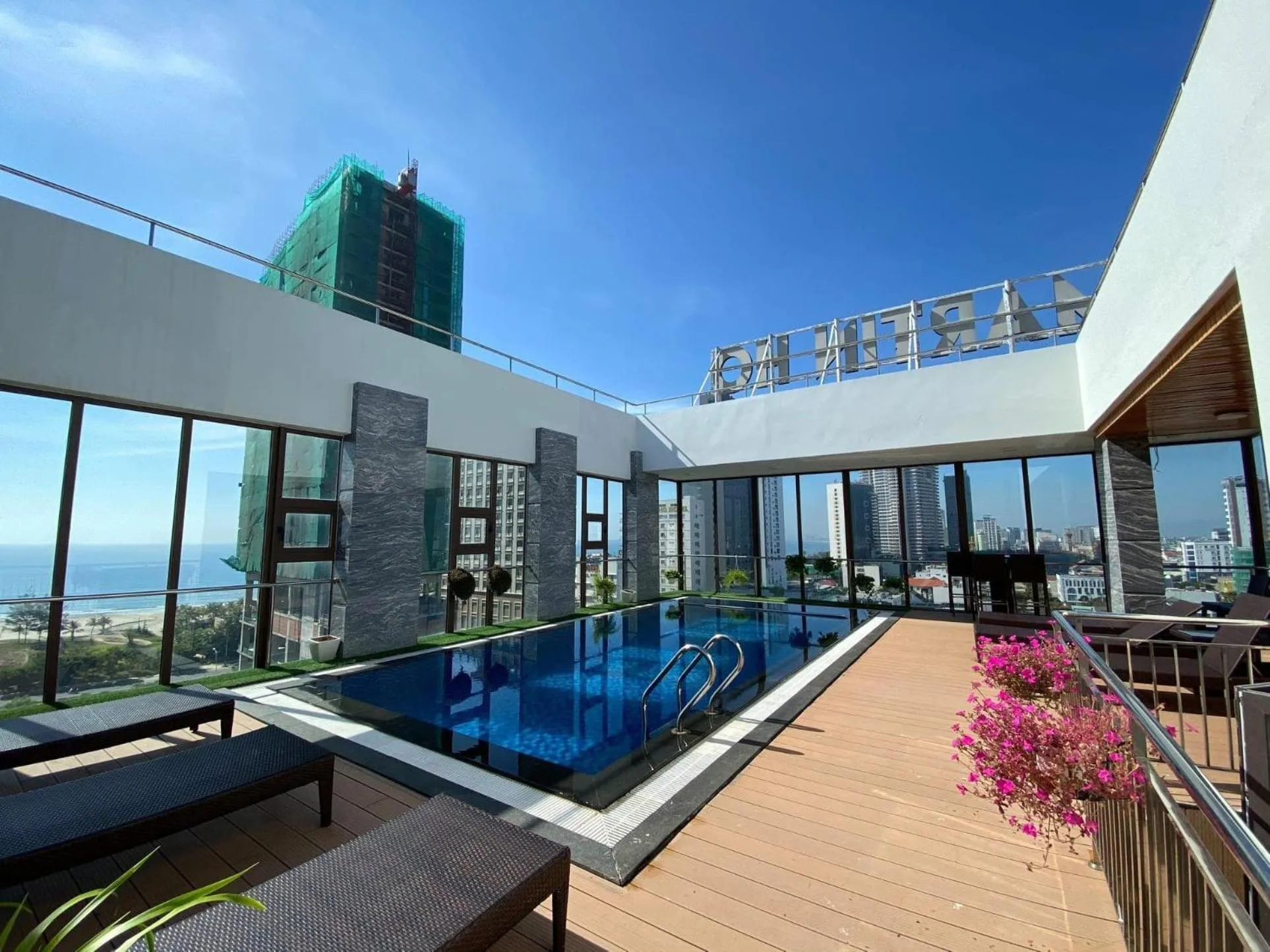 Day in Martin Ho Danang hotel & apartment