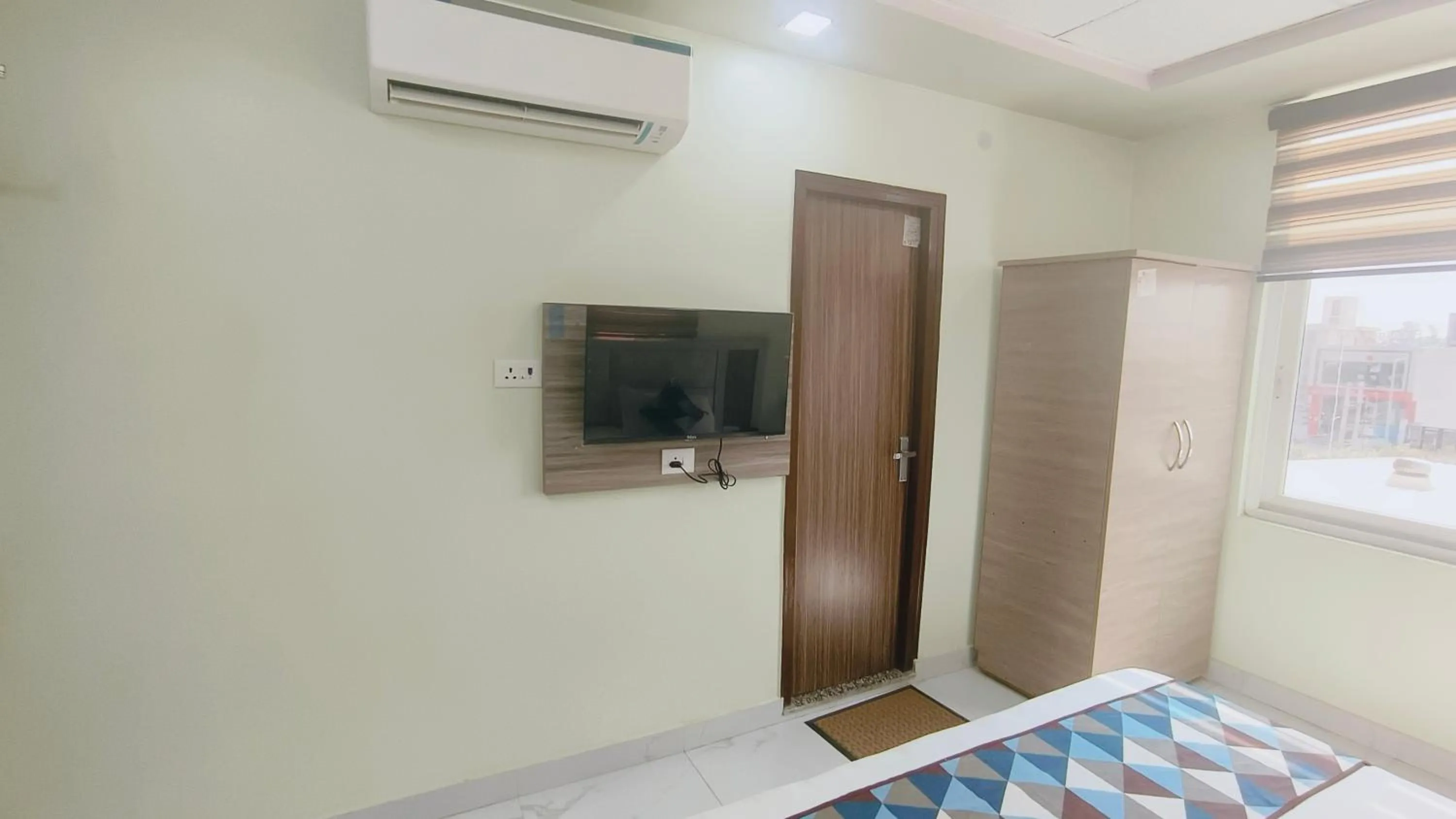 TV and multimedia in HOTEL AMAR PALACE BHARATPUR