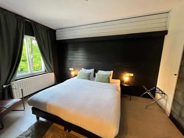 Bed in La Villa Blanche Spa
