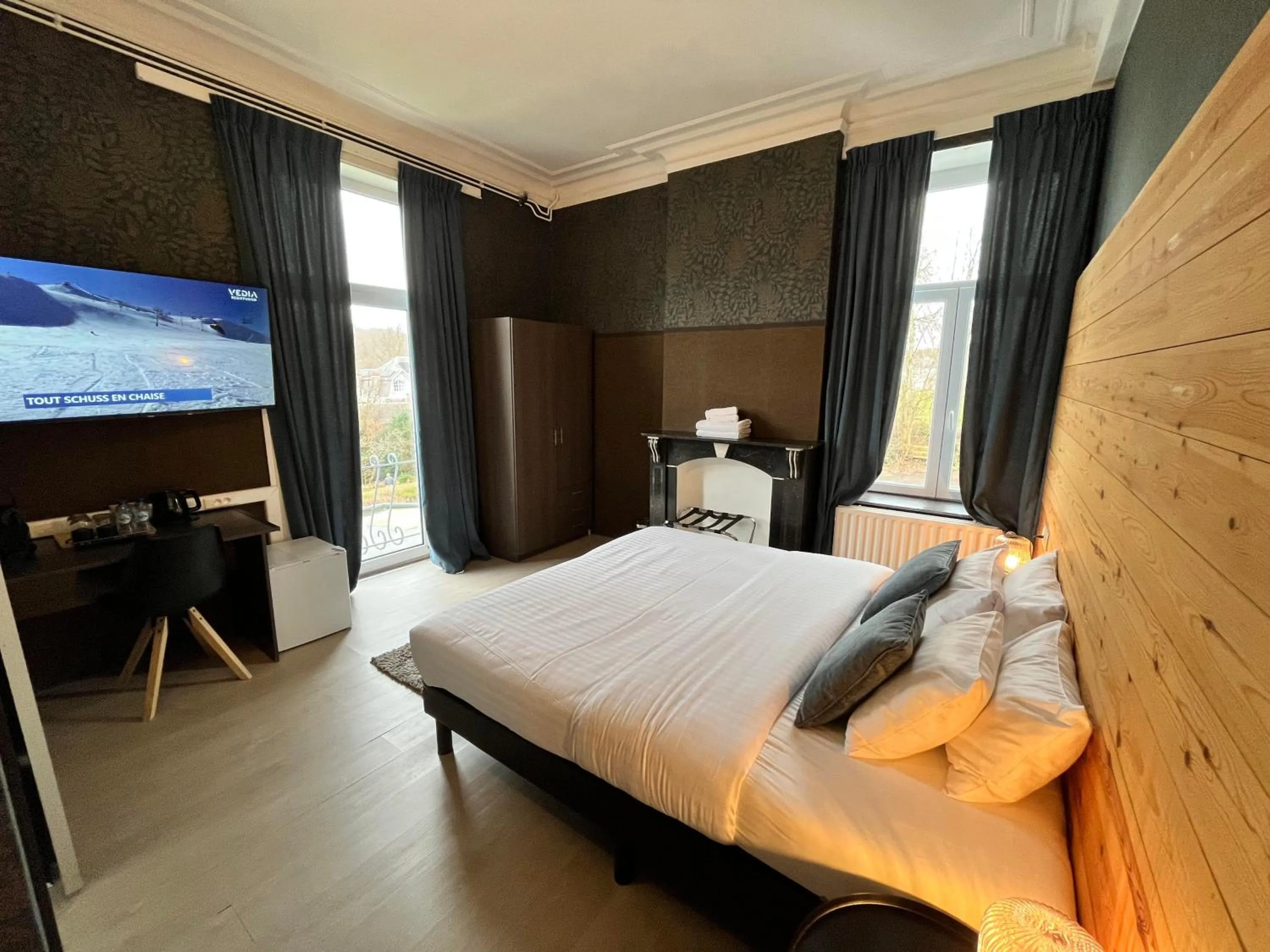 Bed in La Villa Blanche Spa