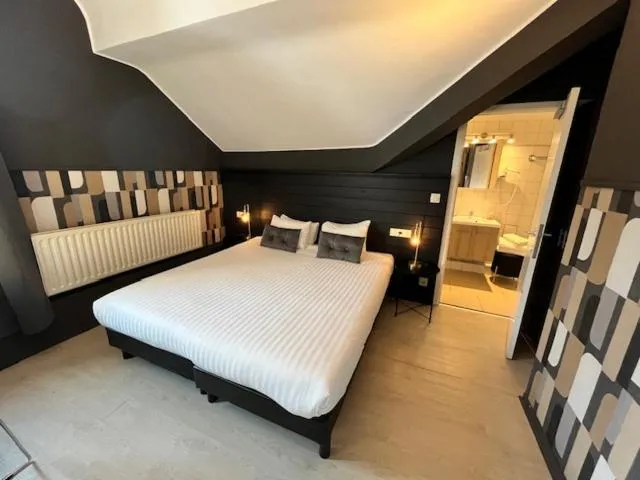 Bed in La Villa Blanche Spa